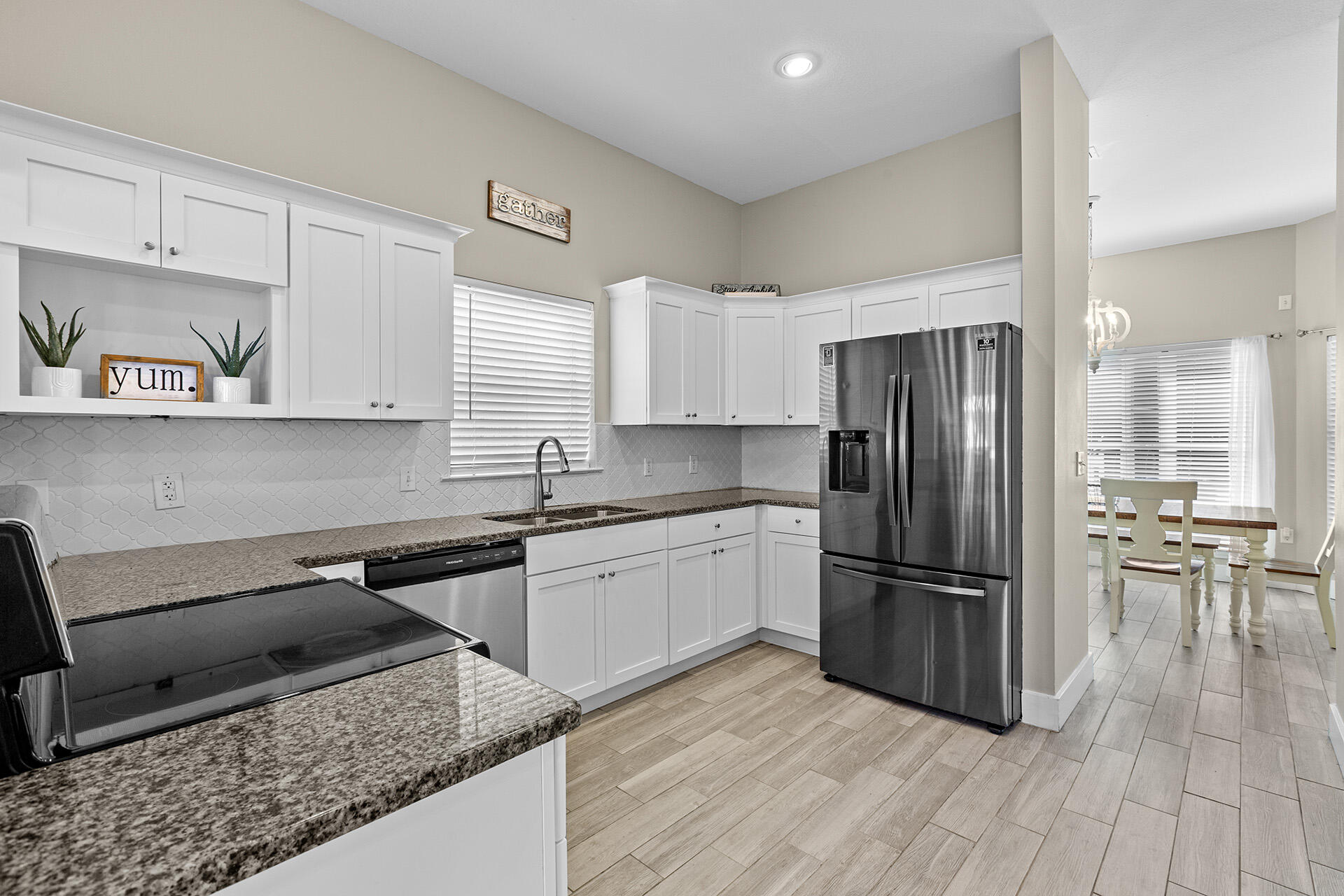 CRYSTAL BEACH - Residential