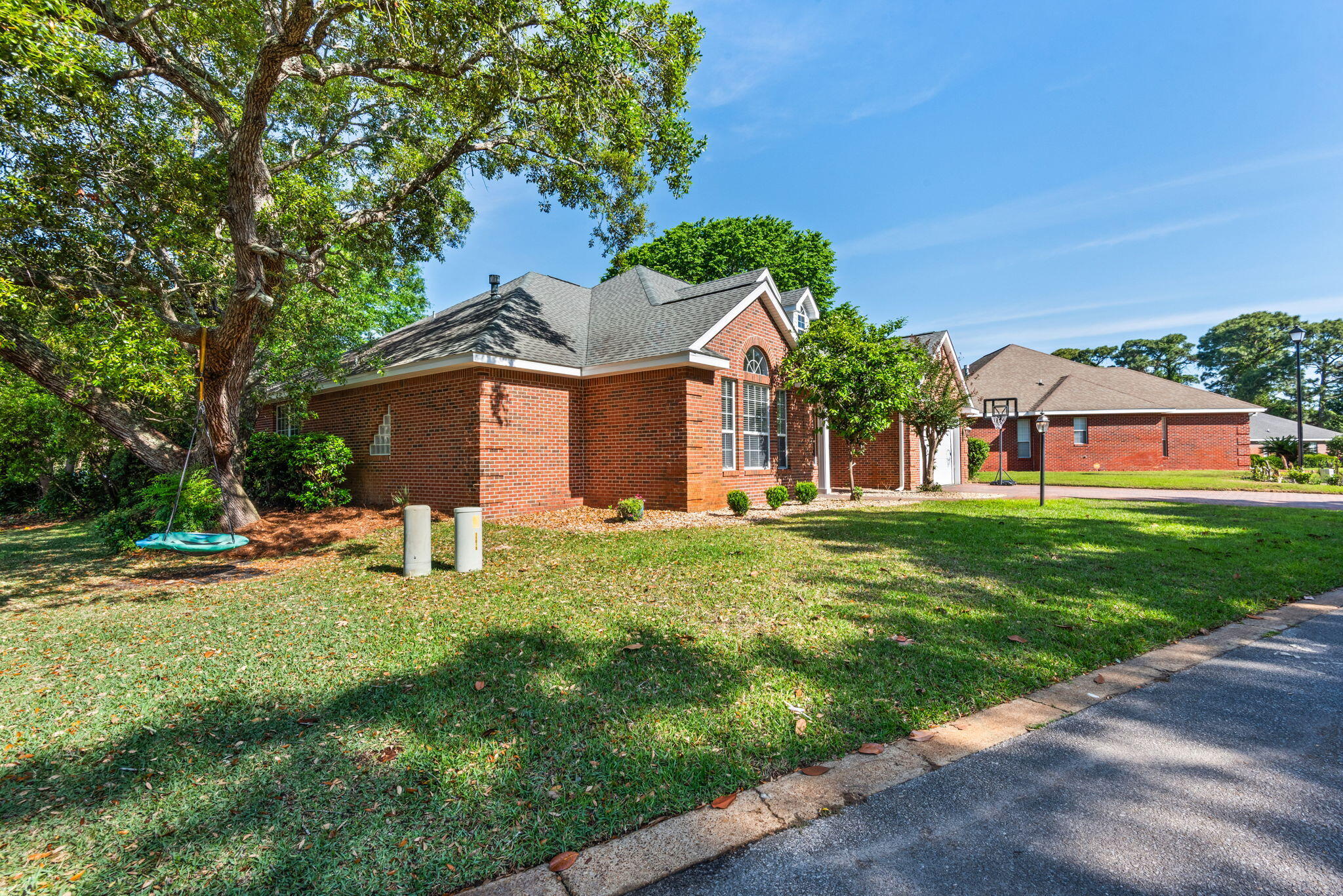 FAIRWAY OAKS AT MAGNOLIA - Residential