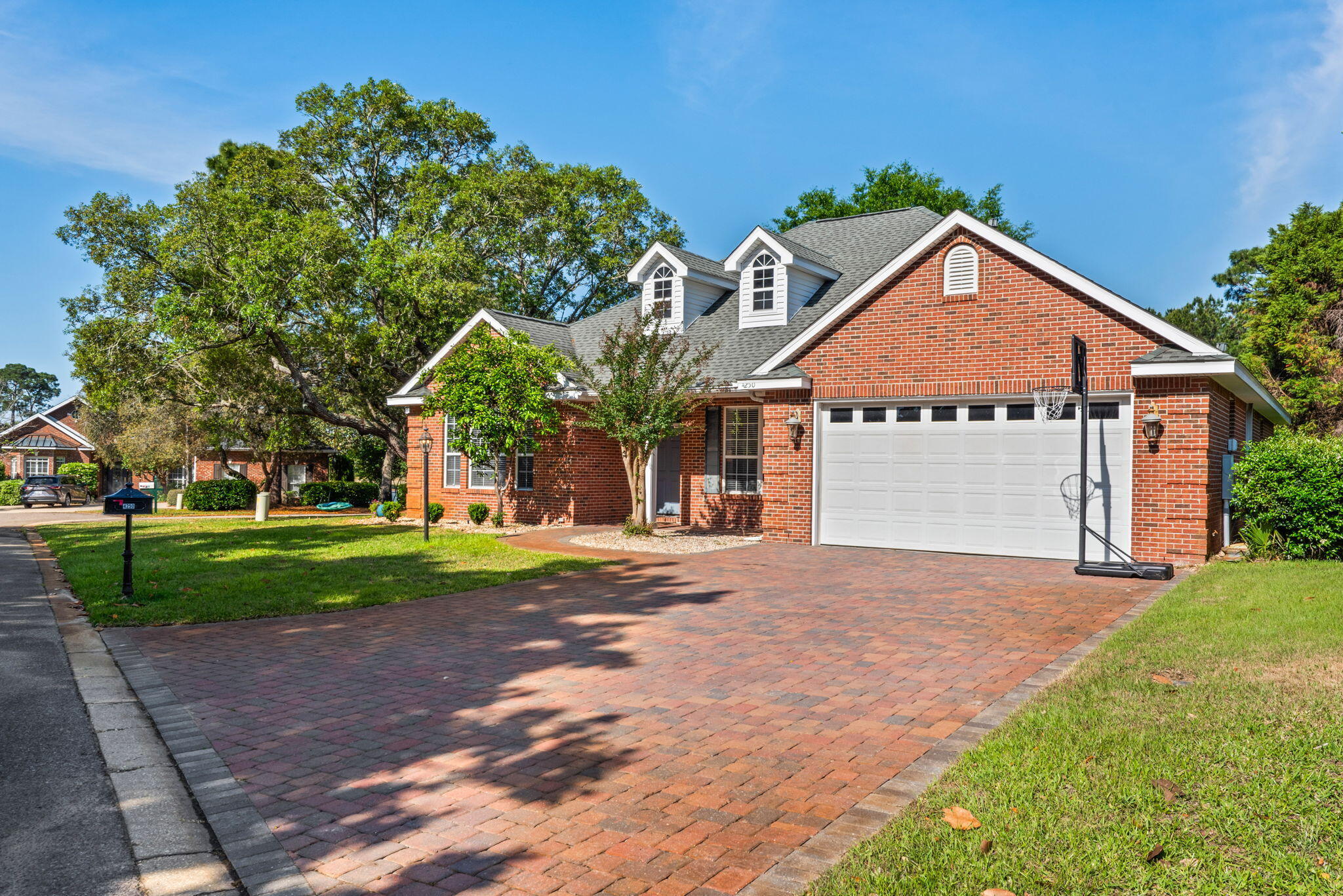 FAIRWAY OAKS AT MAGNOLIA - Residential