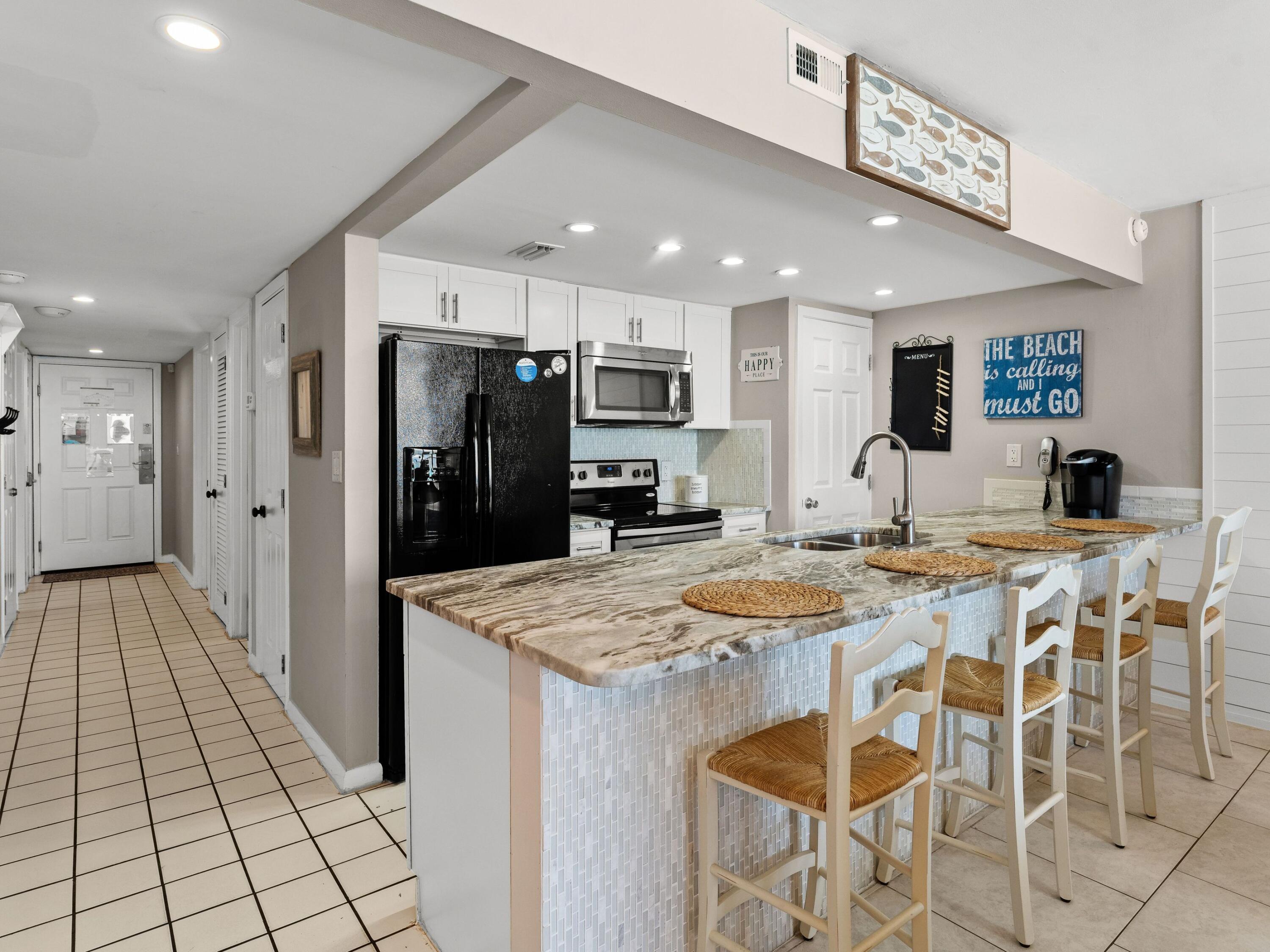 EDGEWATER TOWER 1A CONDO - Residential