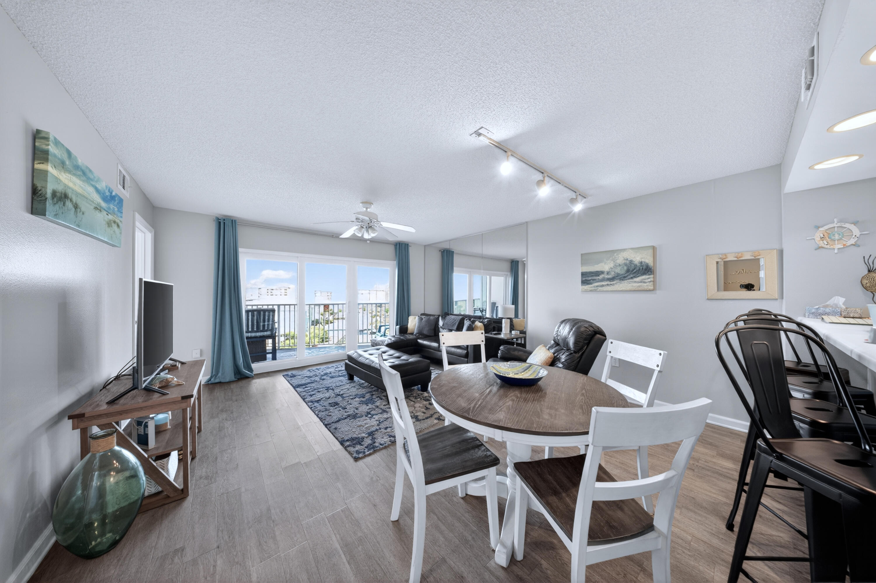 SEACREST CONDOMINIUMS - Residential