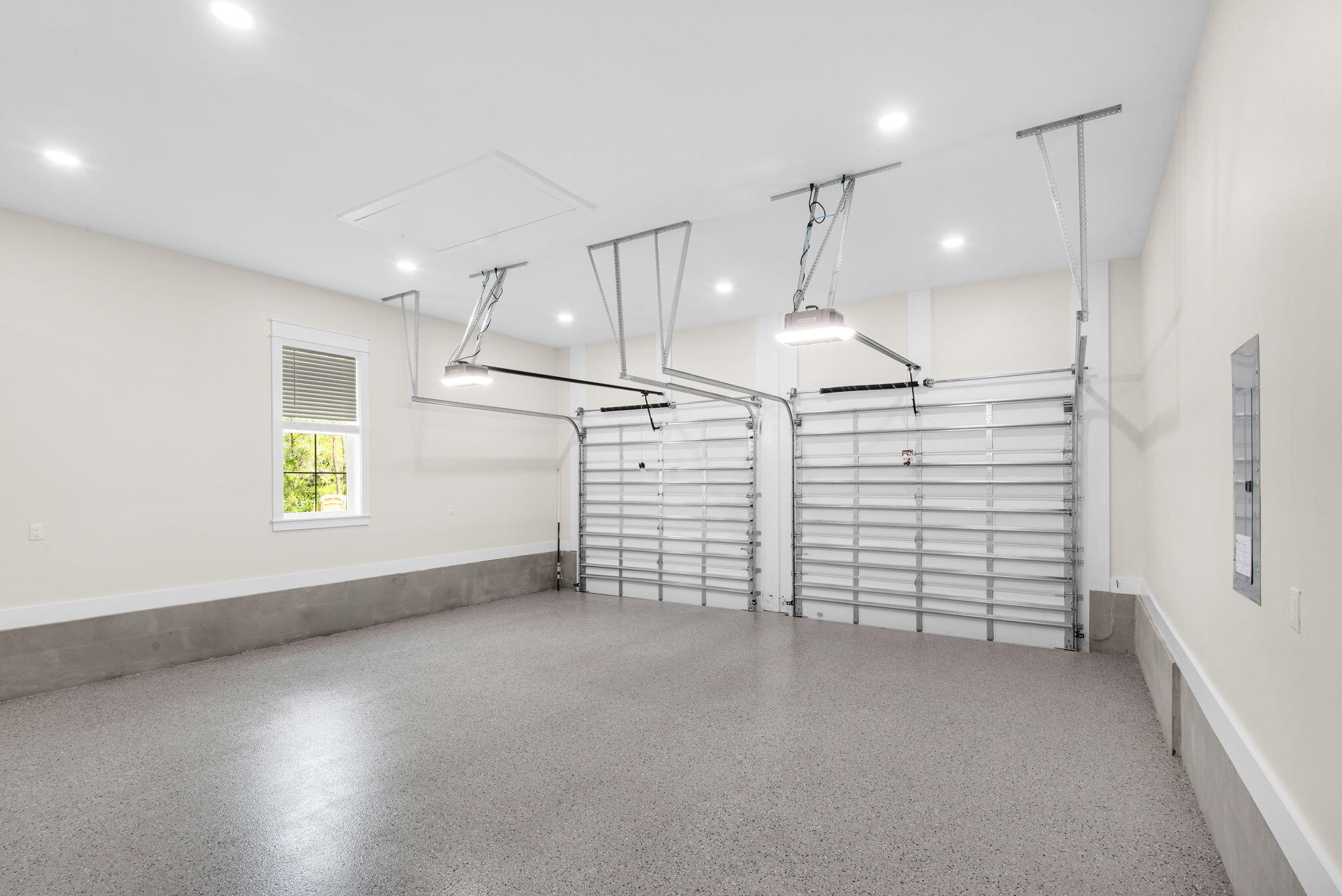 Deer Moss Creek - Residential