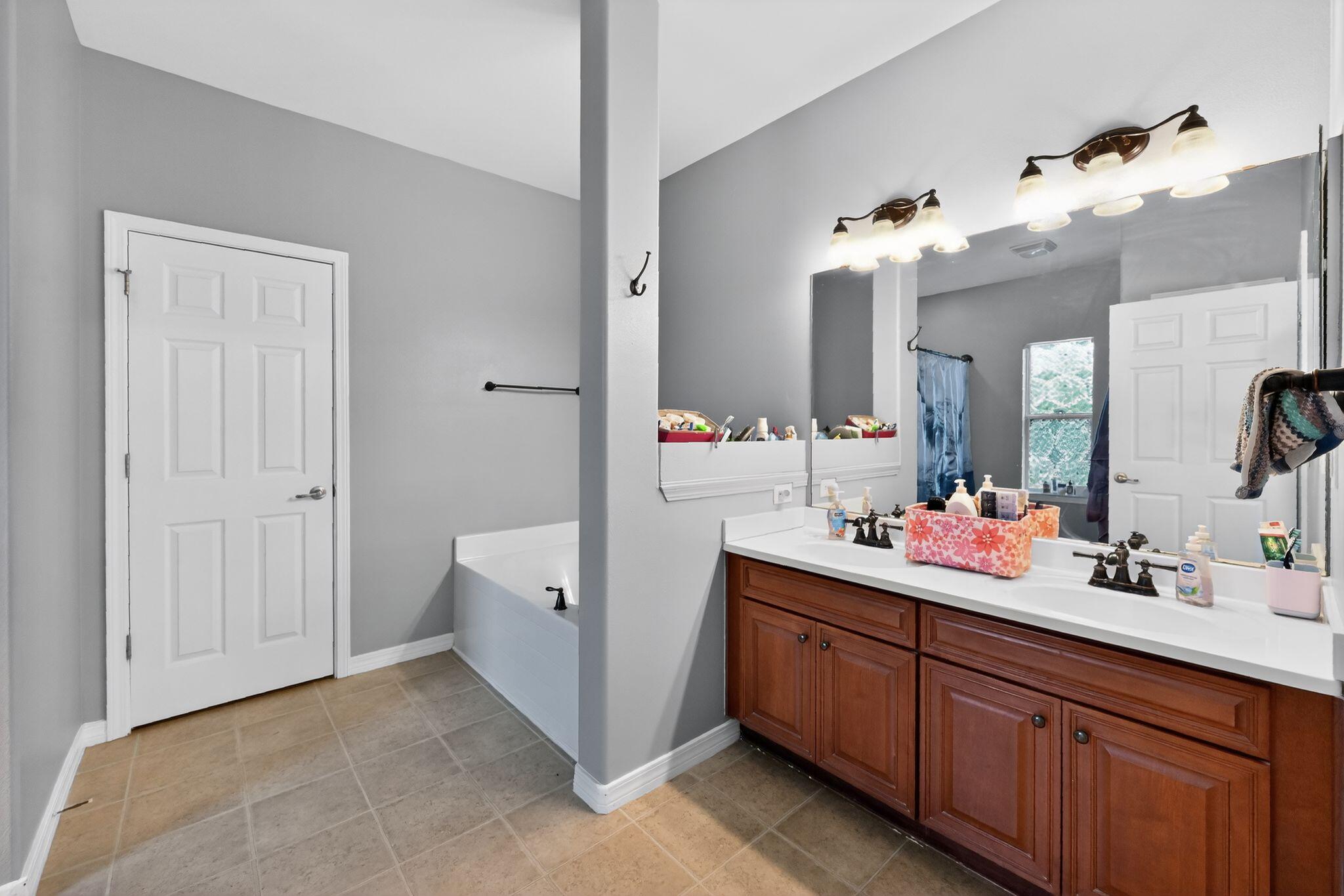 CARNEGIE HILLS PH 1 - Residential