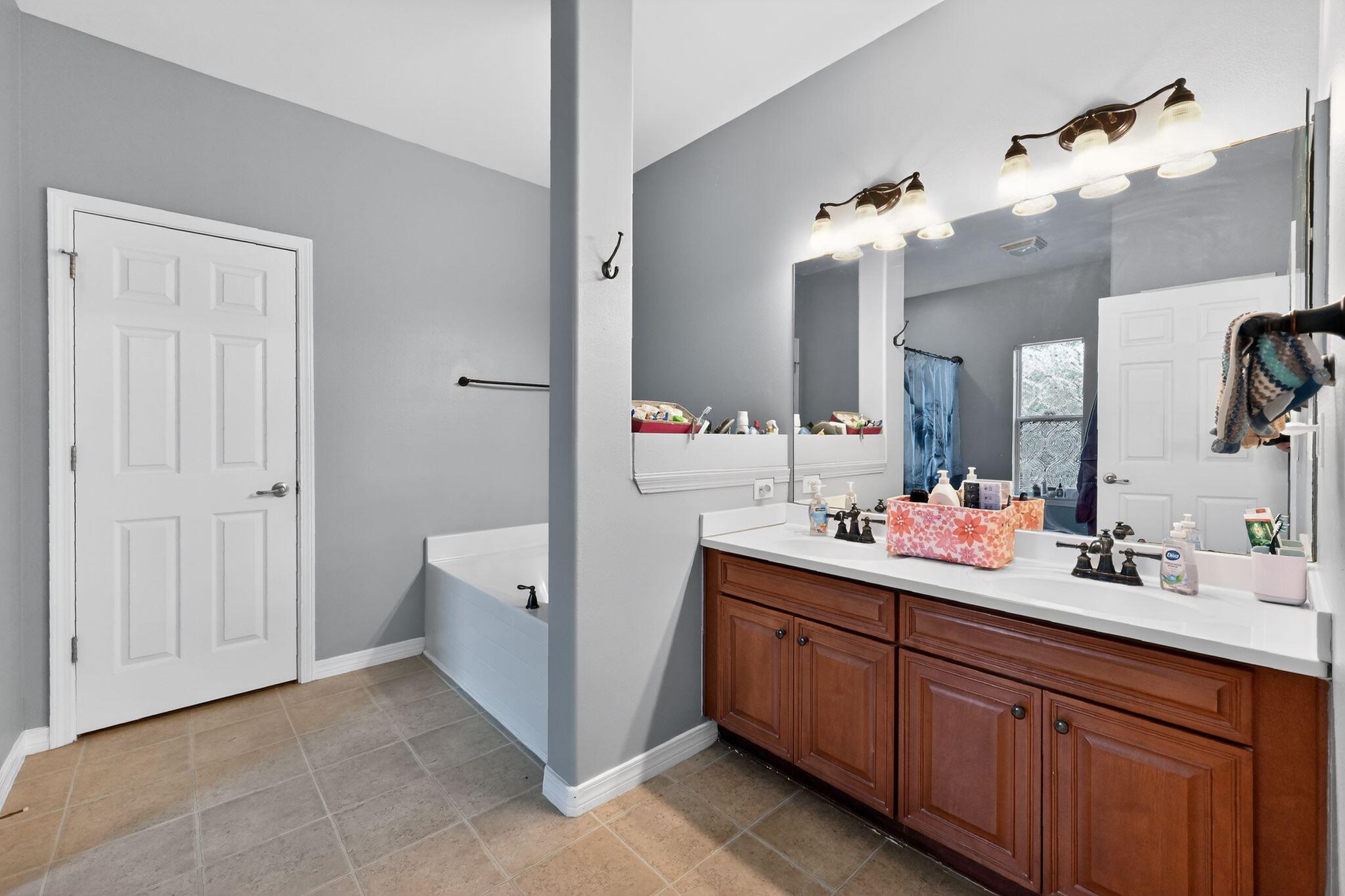 CARNEGIE HILLS PH 1 - Residential