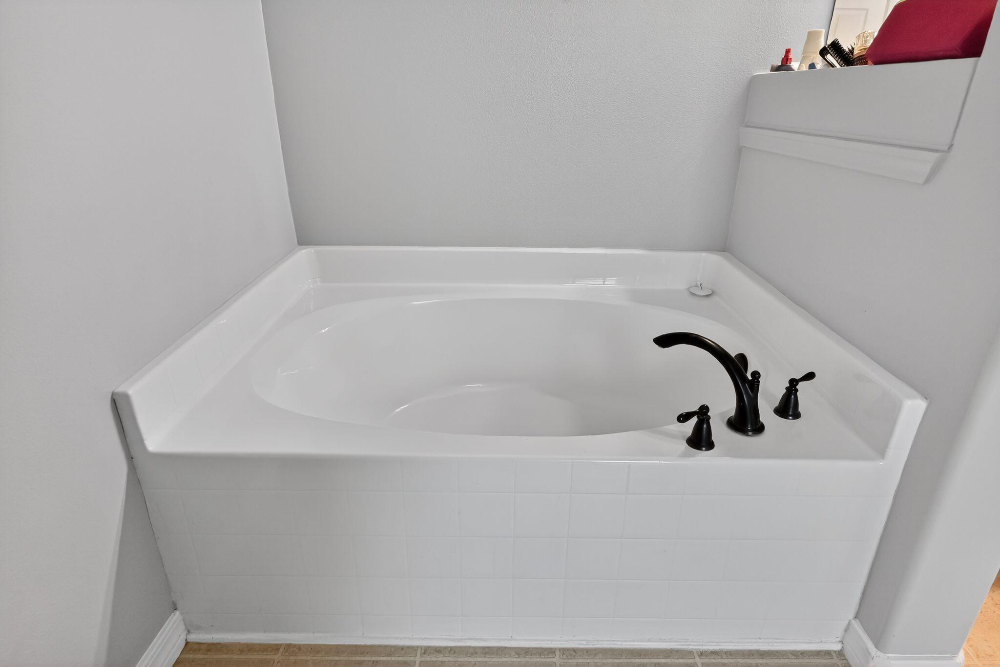 CARNEGIE HILLS PH 1 - Residential