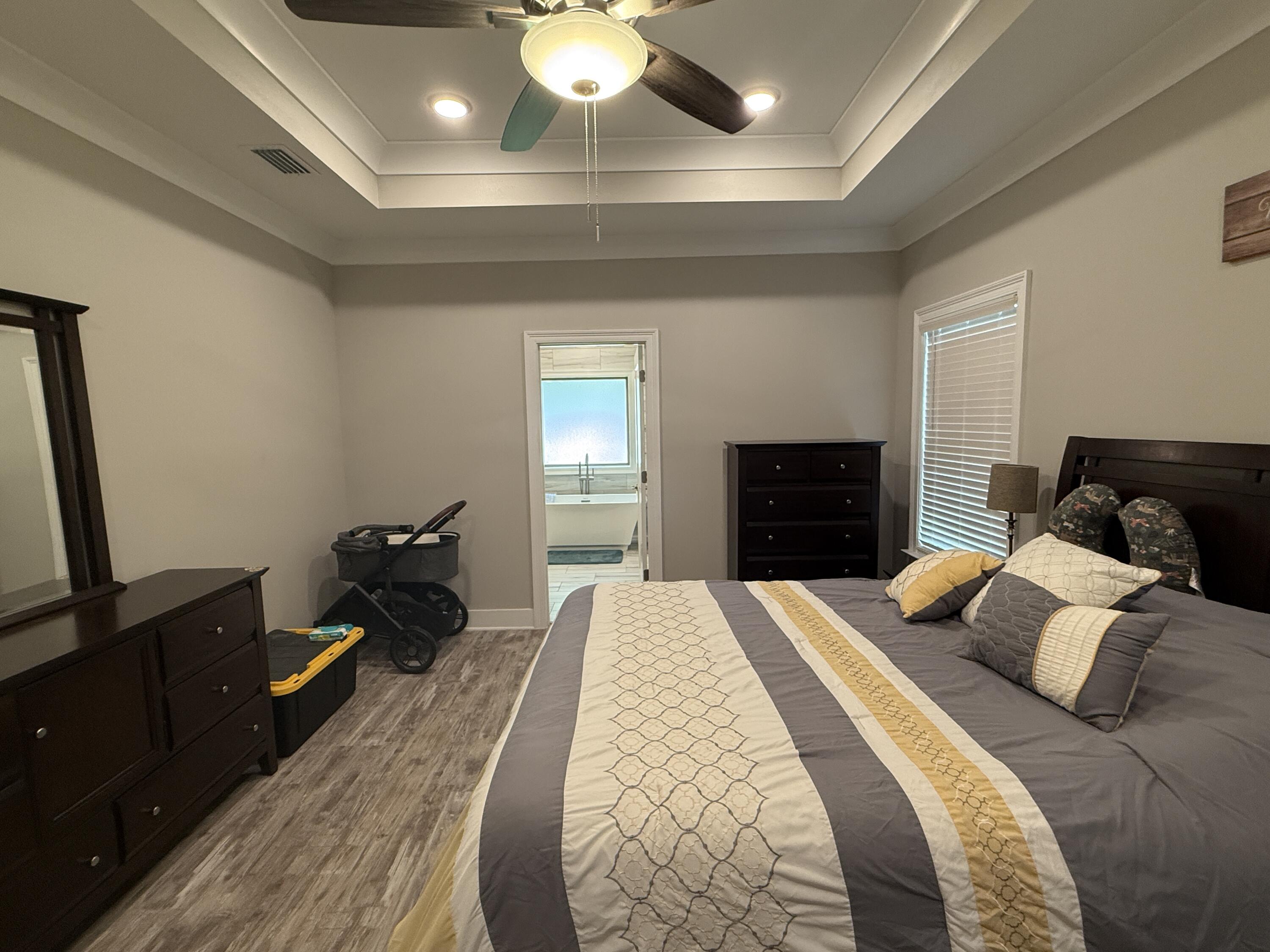 PARTIN BROOKS S/D - Residential Lease