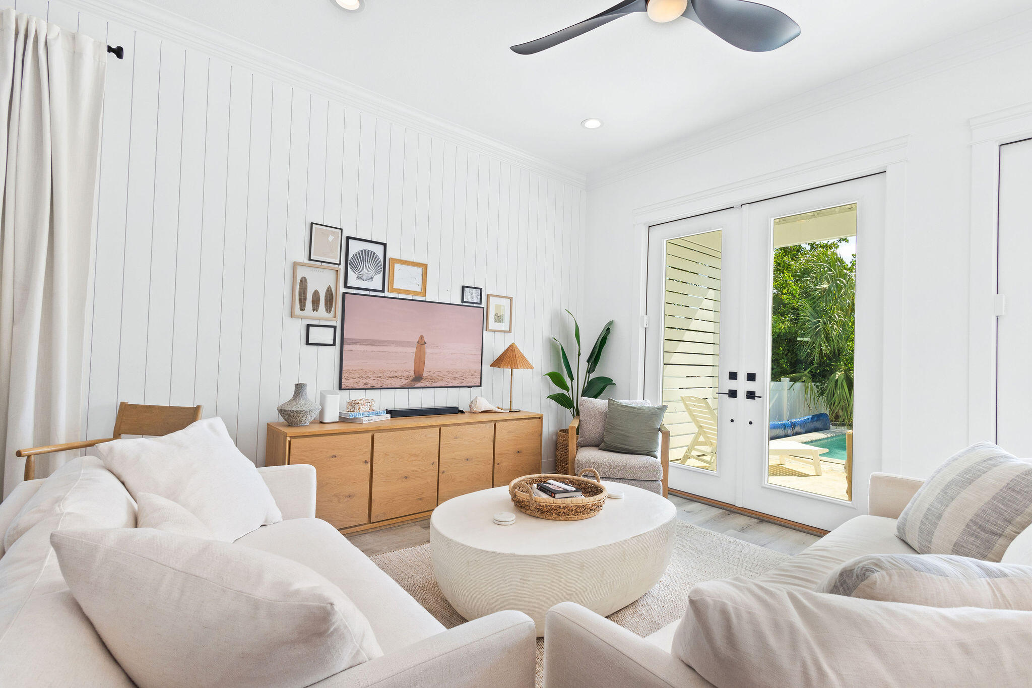 LAGUNA BEACH ESTATES 5TH ADDN - Residential