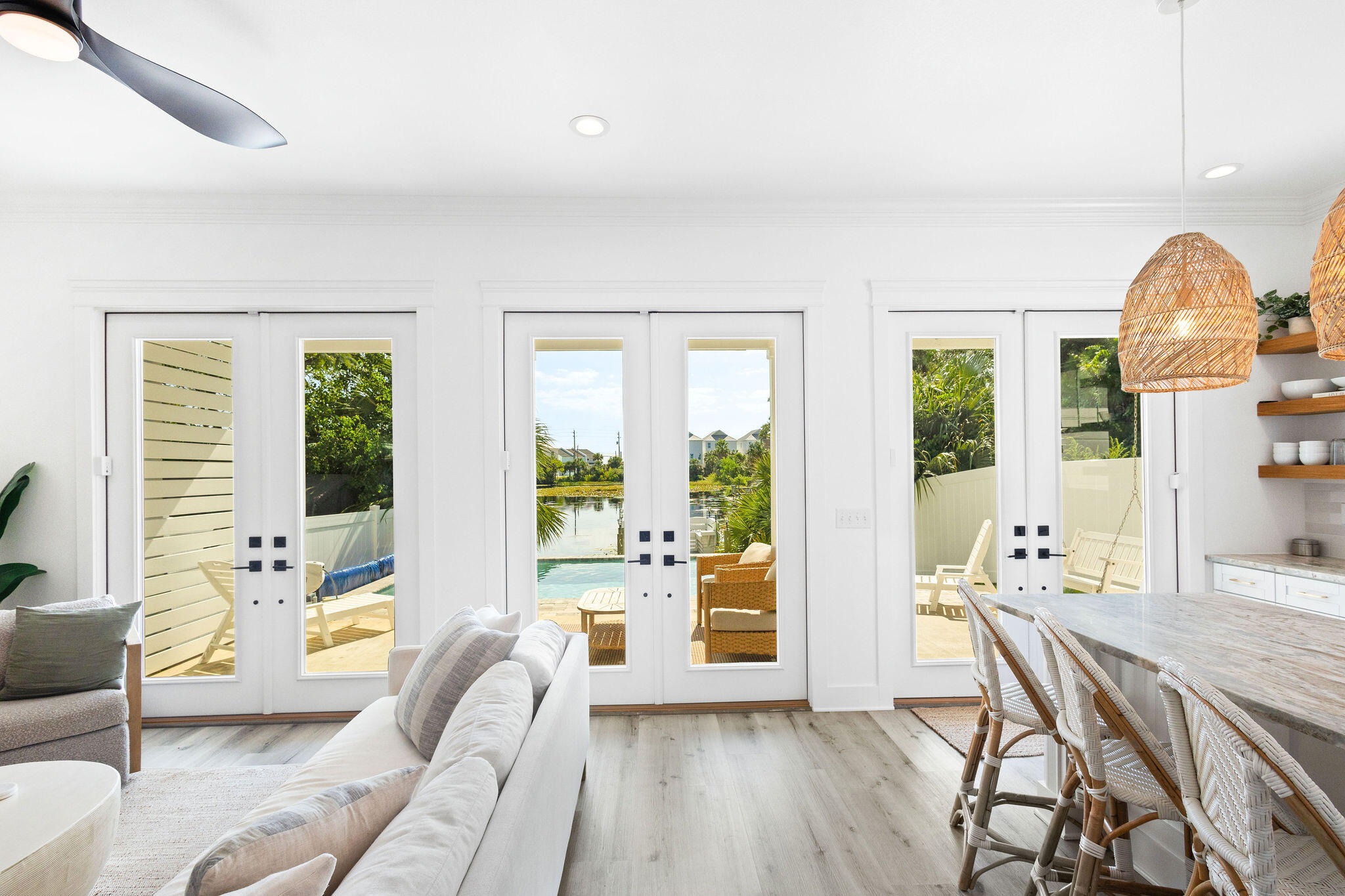 LAGUNA BEACH ESTATES 5TH ADDN - Residential