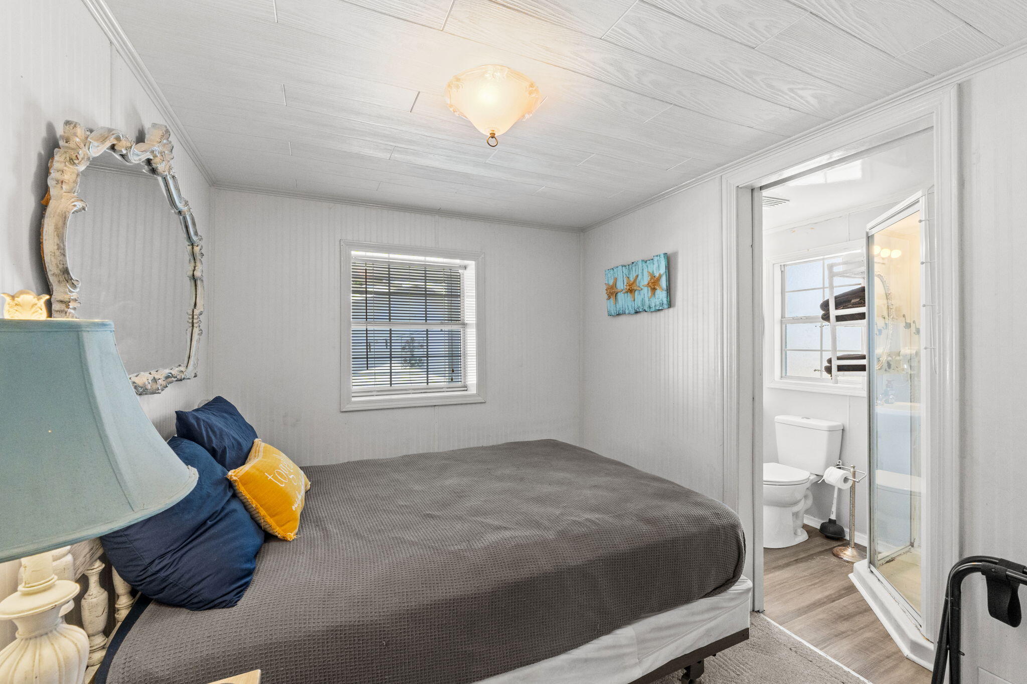 LAGUNA BEACH ESTATES 5TH ADDN - Residential