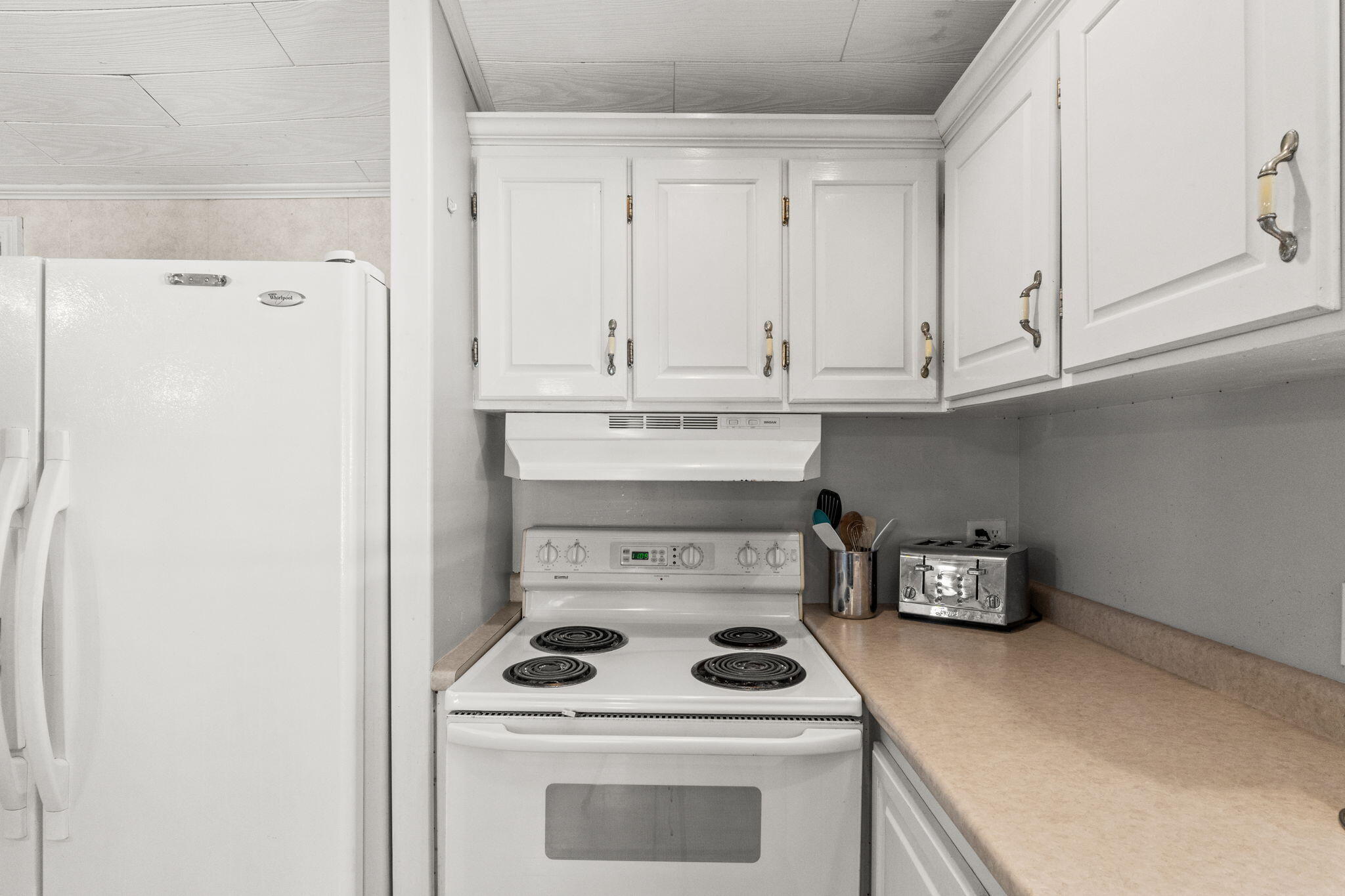 LAGUNA BEACH ESTATES 5TH ADDN - Residential