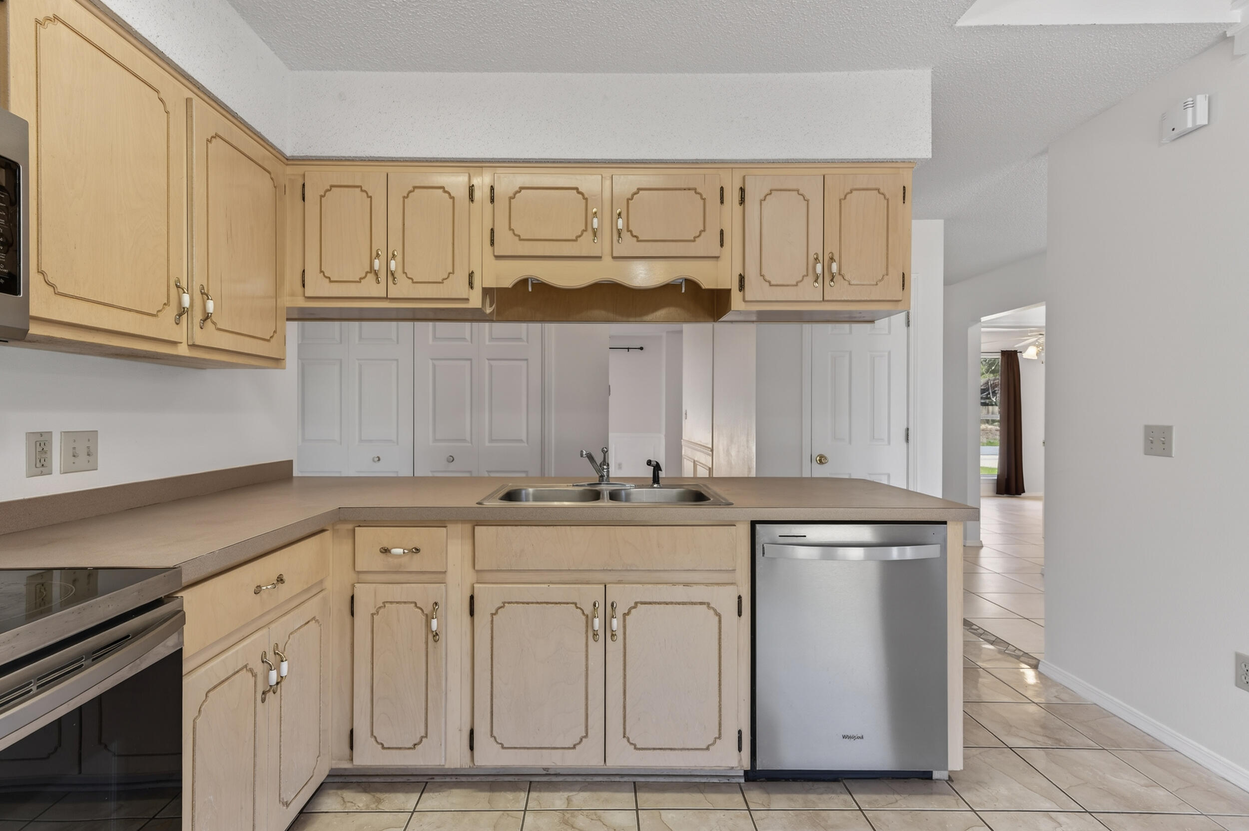 PINNACLE POINT - Residential