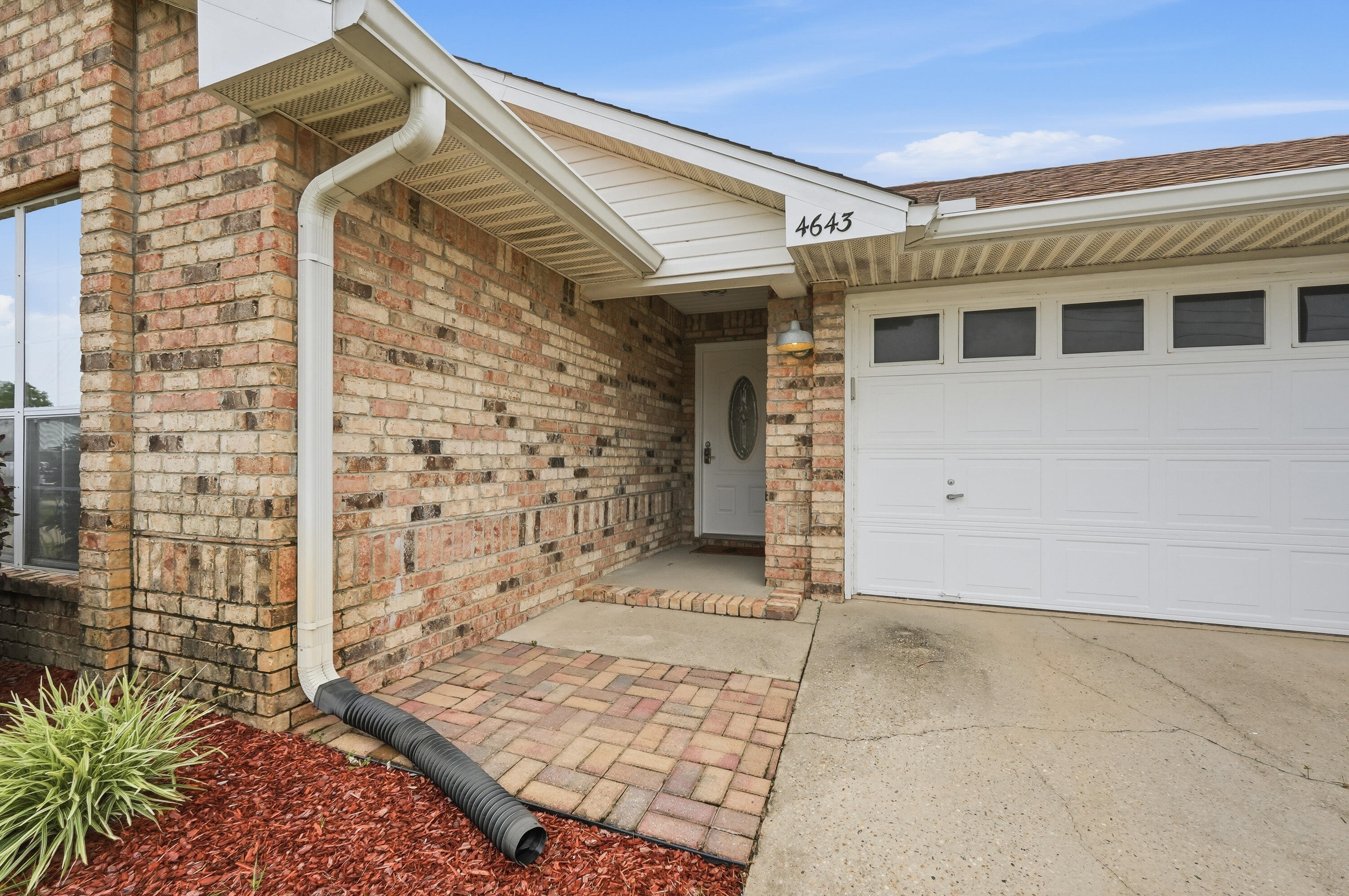 4643 Sunsail Circle