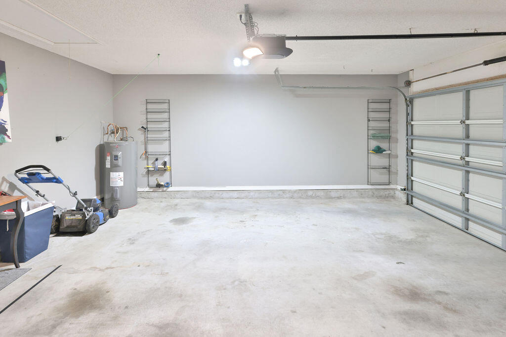 SUNDIAL ESTATES PH 2 - Residential