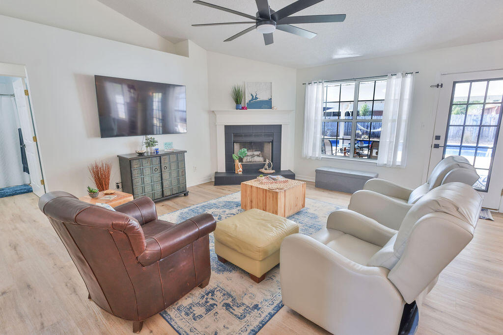 SUNDIAL ESTATES PH 2 - Residential