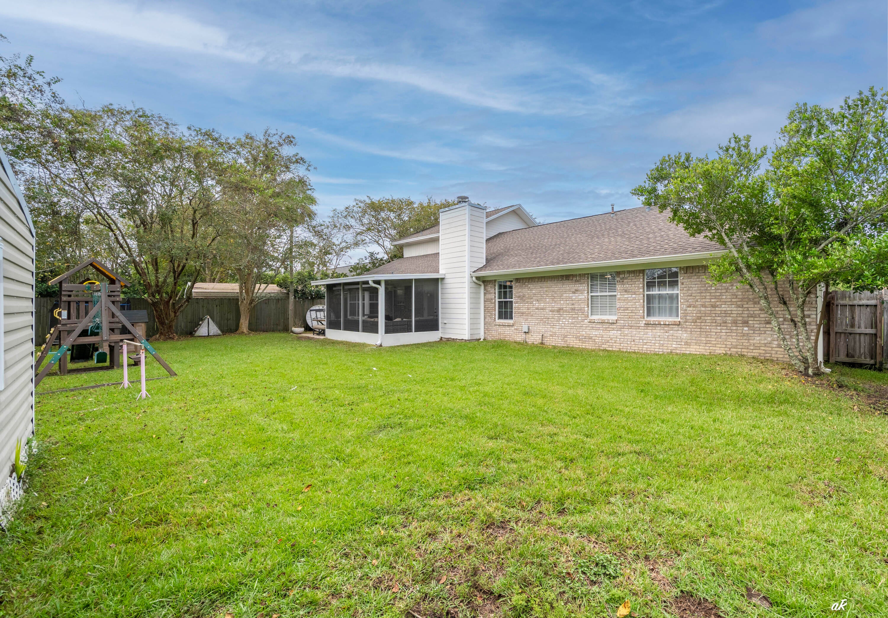 107 Saratoga Place