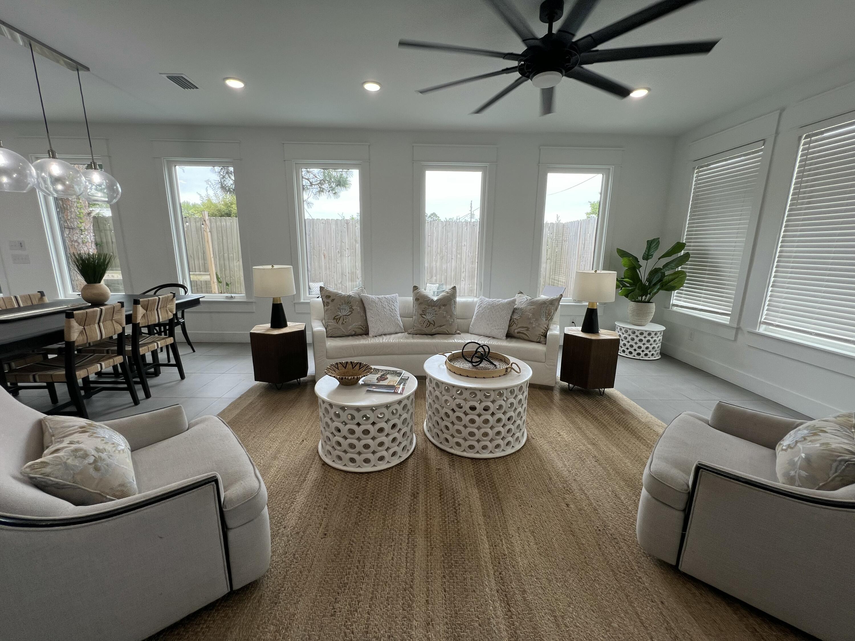 LAGUNA BEACH 6TH ADDN - Residential