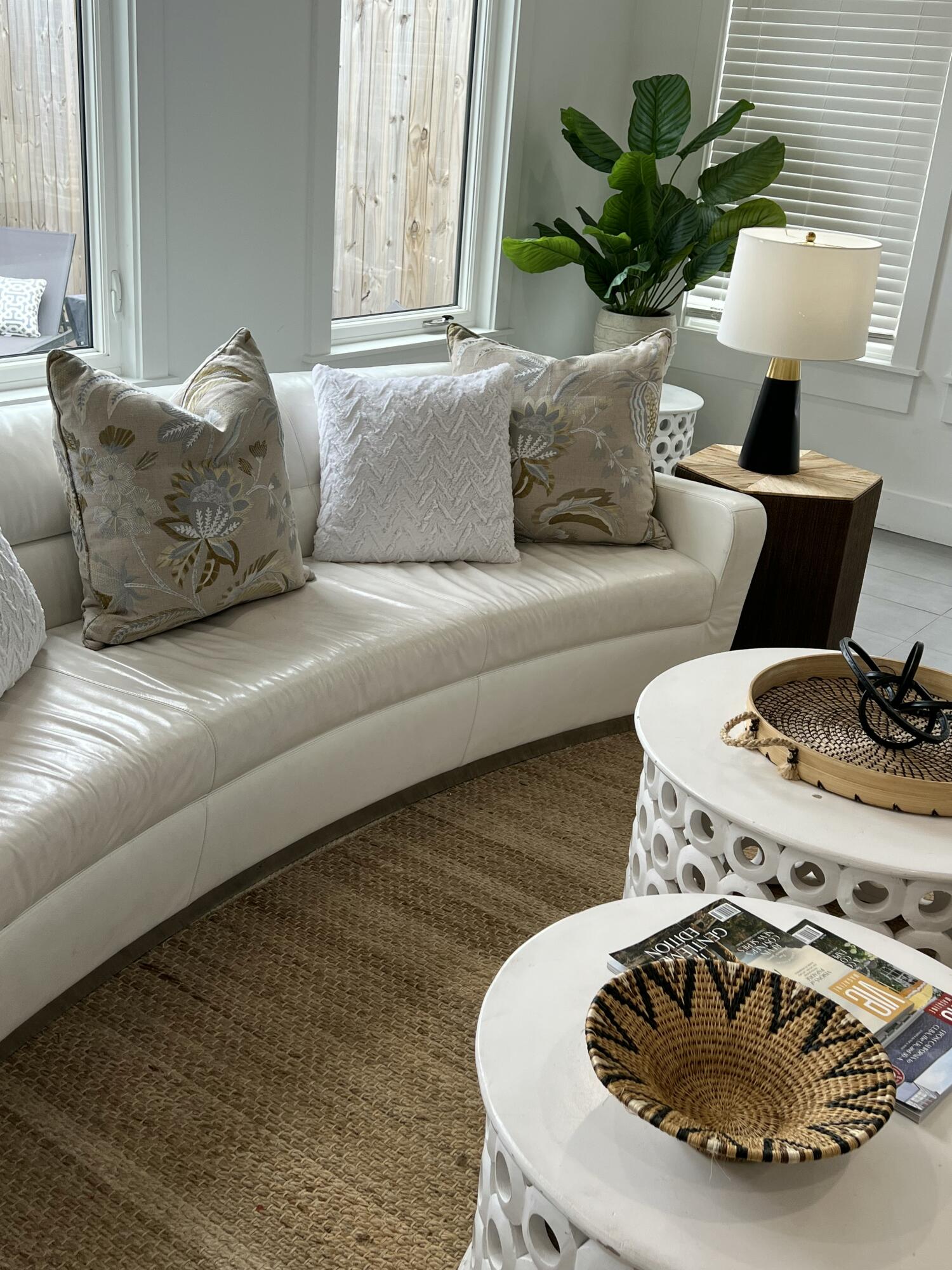 LAGUNA BEACH 6TH ADDN - Residential