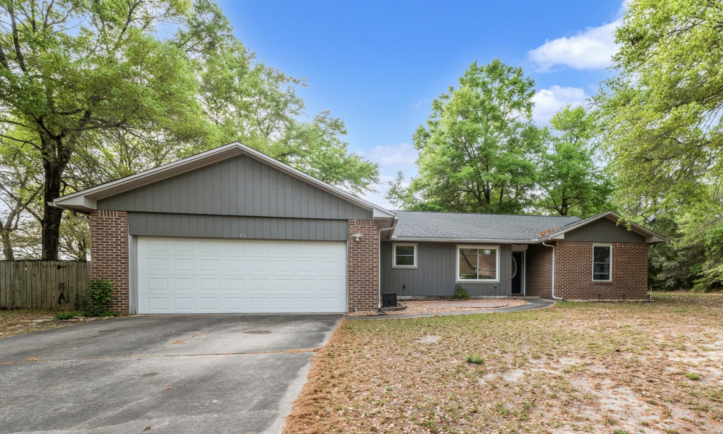 PINECREST ADDN - Residential