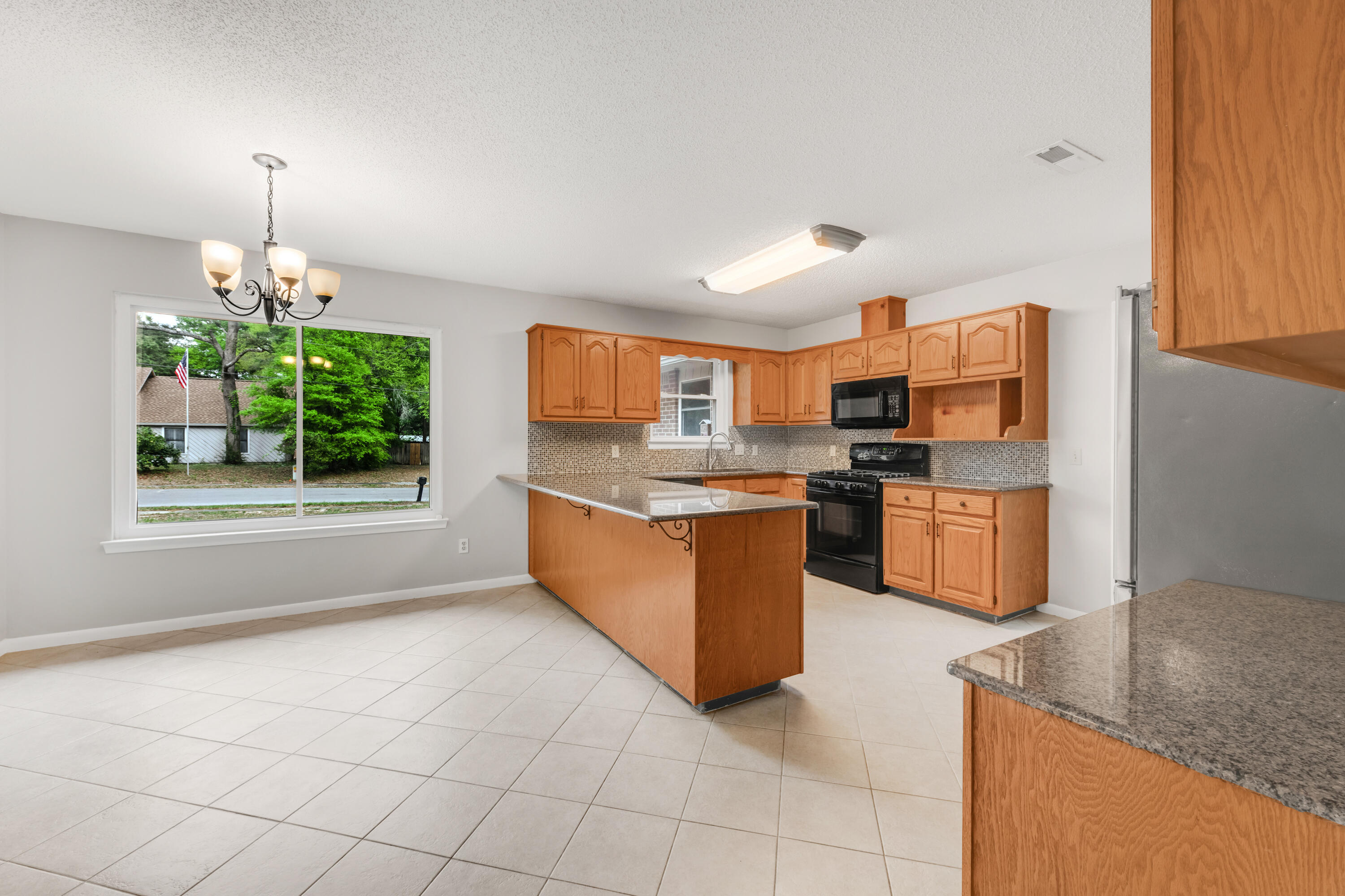 PINECREST ADDN - Residential