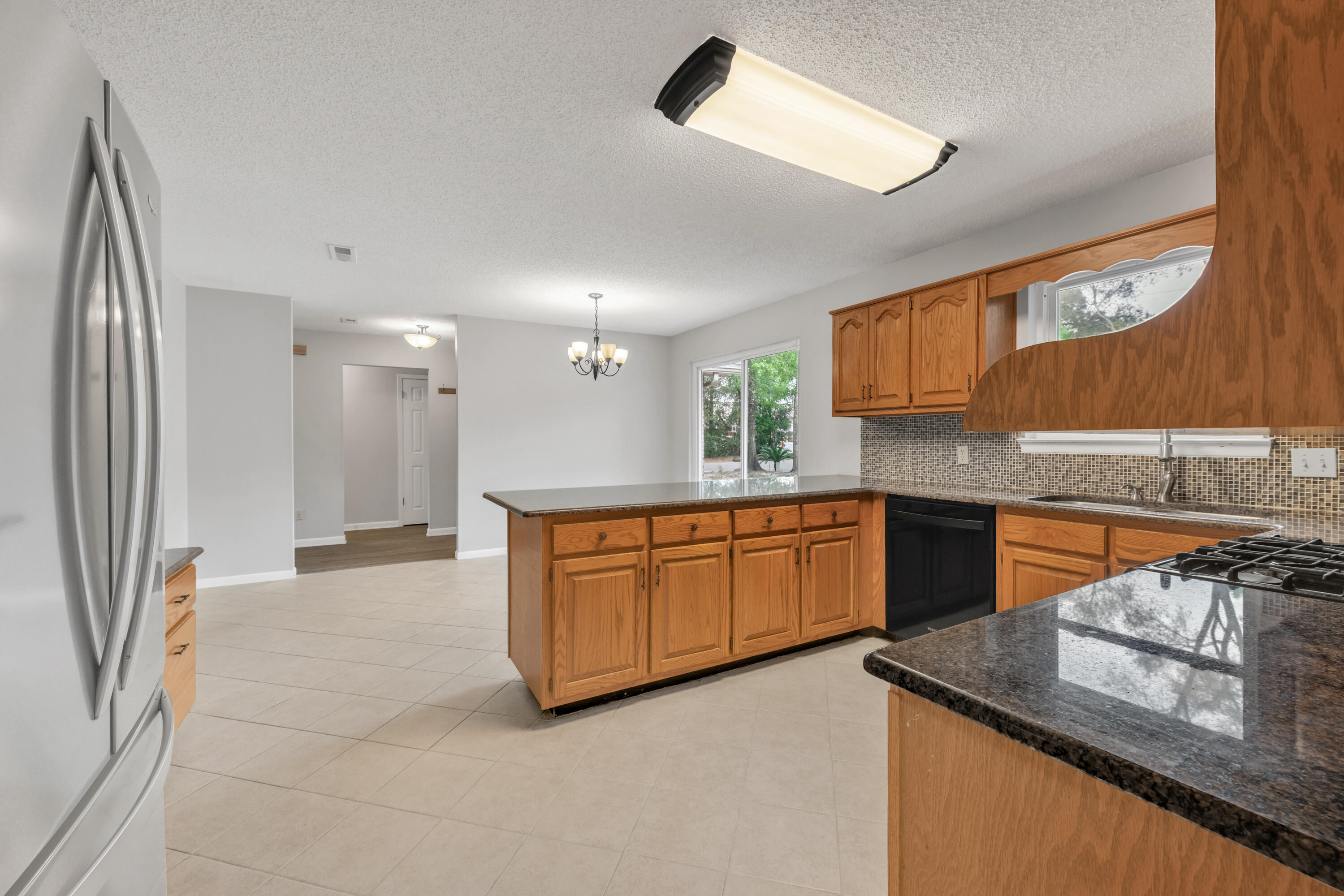 PINECREST ADDN - Residential