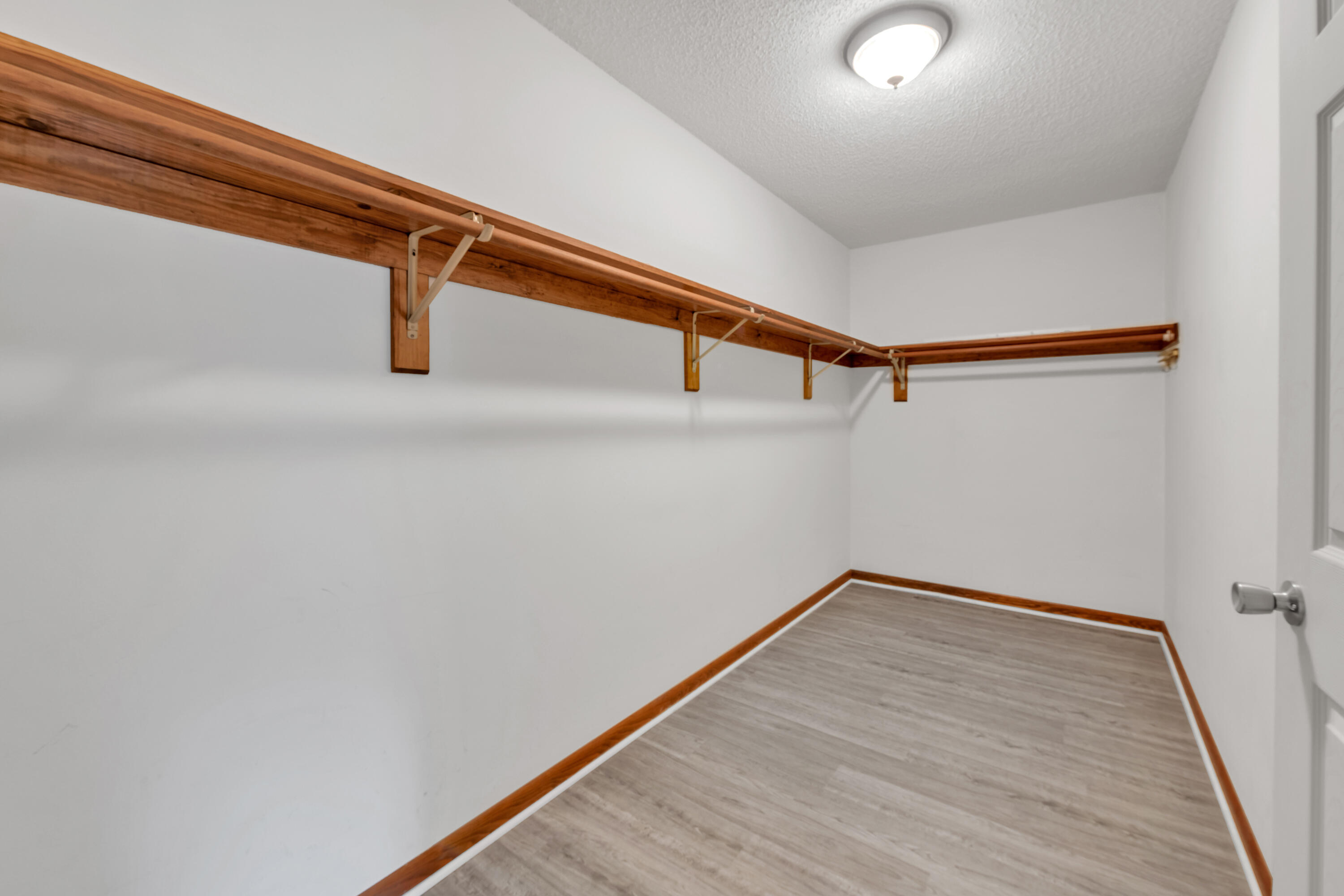 PINECREST ADDN - Residential