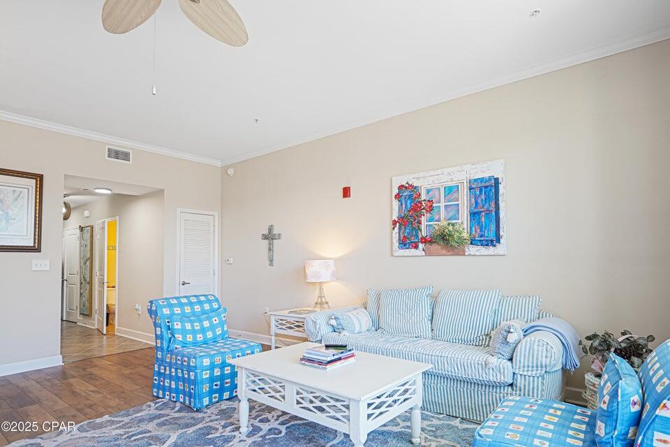 ISLAND RESERVE - Residential