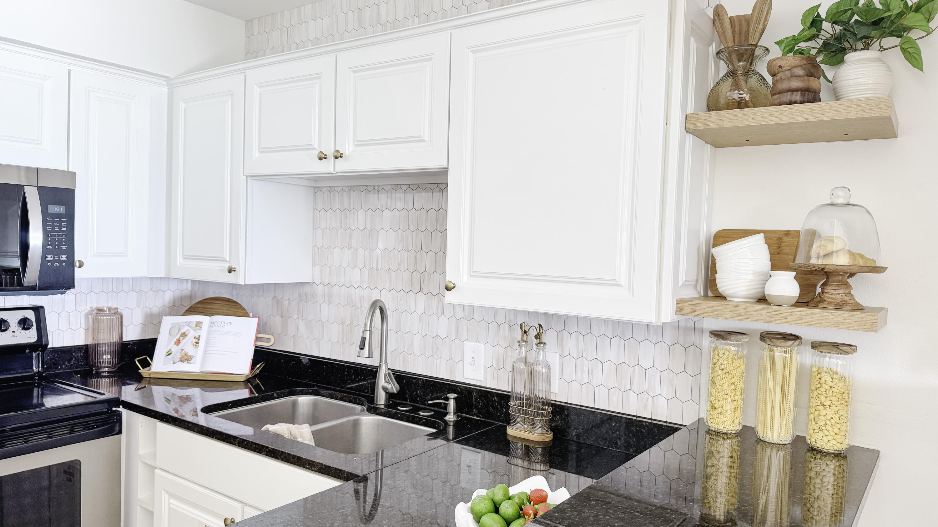 CRYSTAL SANDS CONDO - Residential