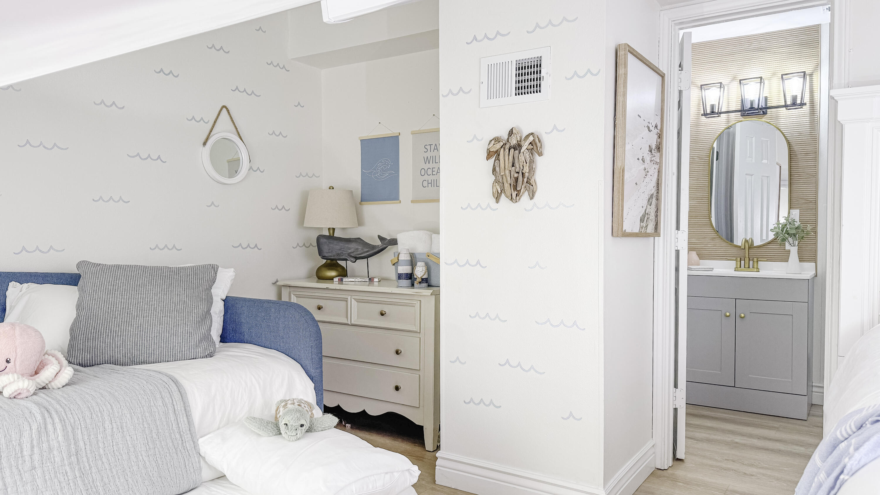 CRYSTAL SANDS CONDO - Residential