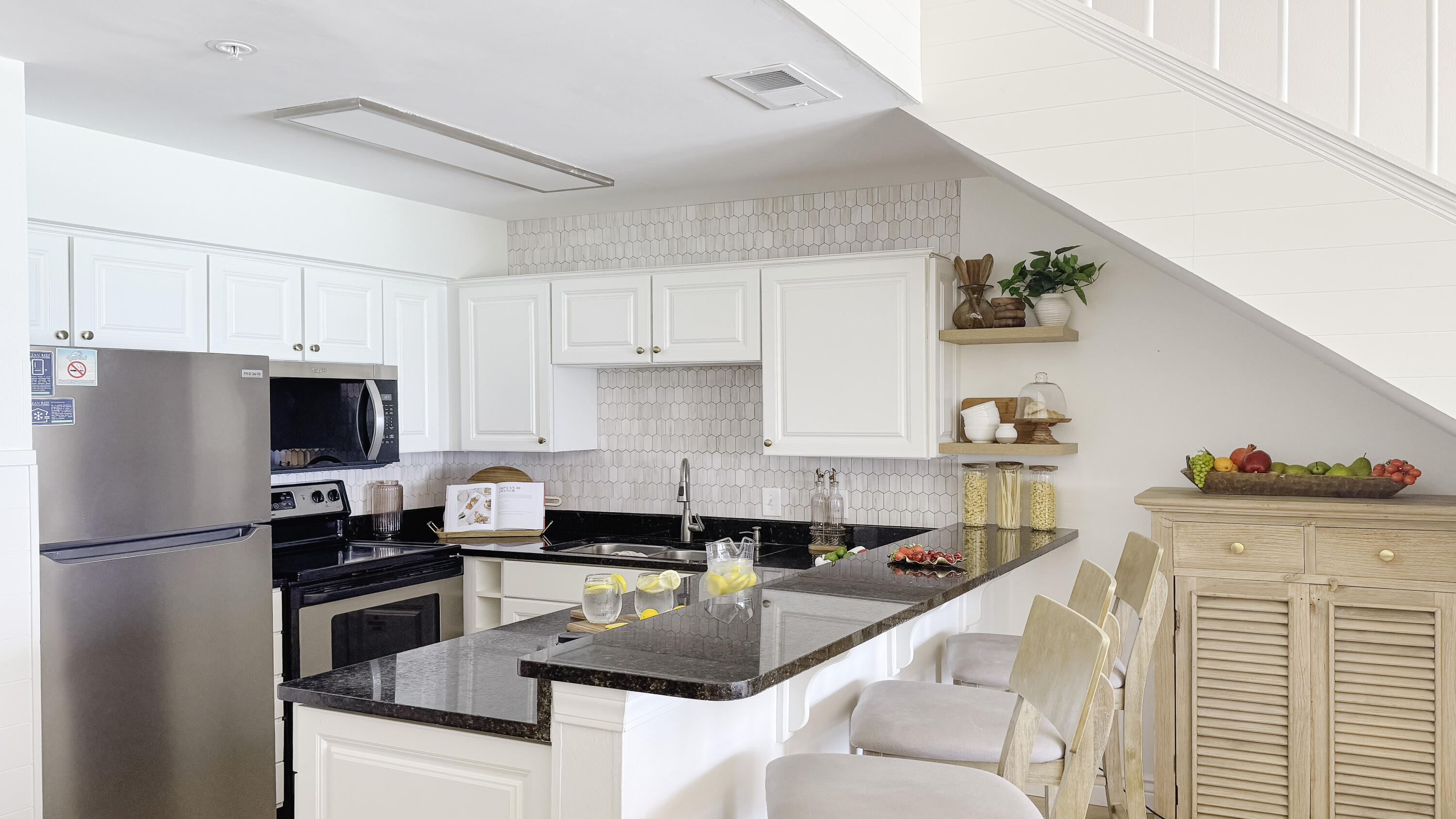 CRYSTAL SANDS CONDO - Residential