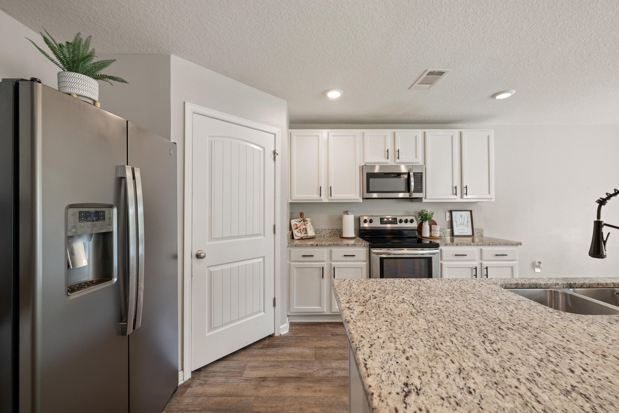 Redstone Commons - Residential