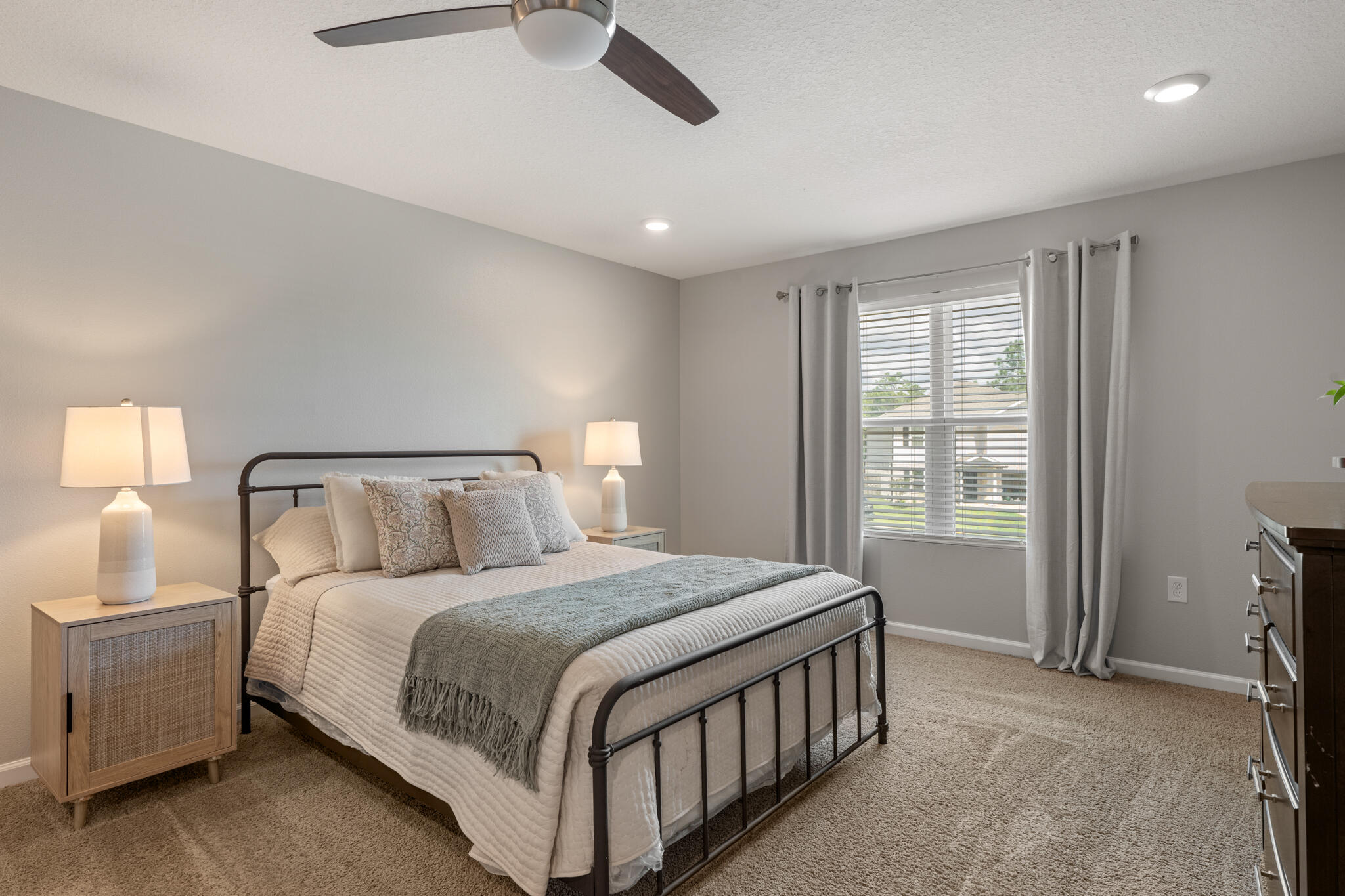 Redstone Commons - Residential