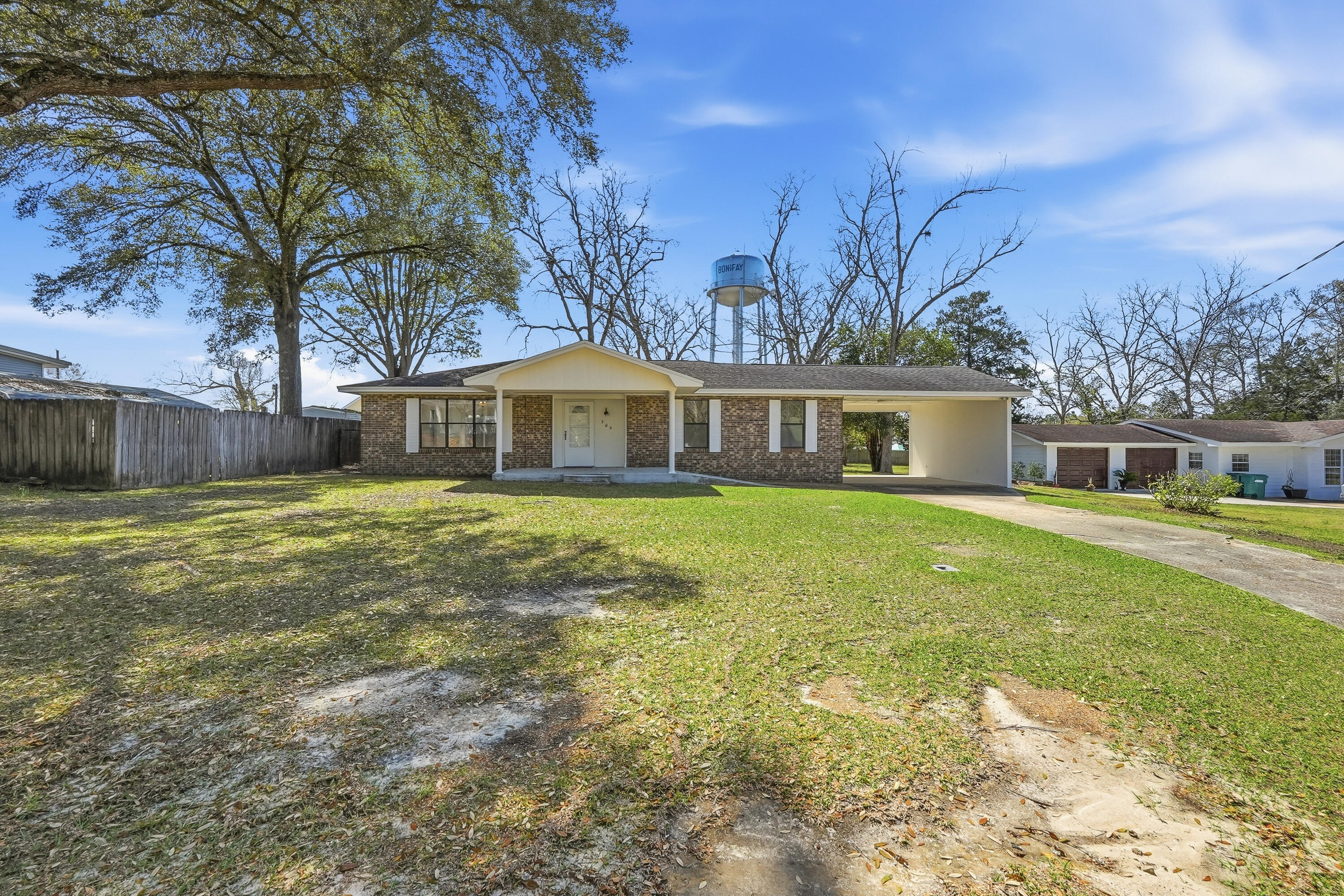 NO RECORDED SUBDIVISION - Residential