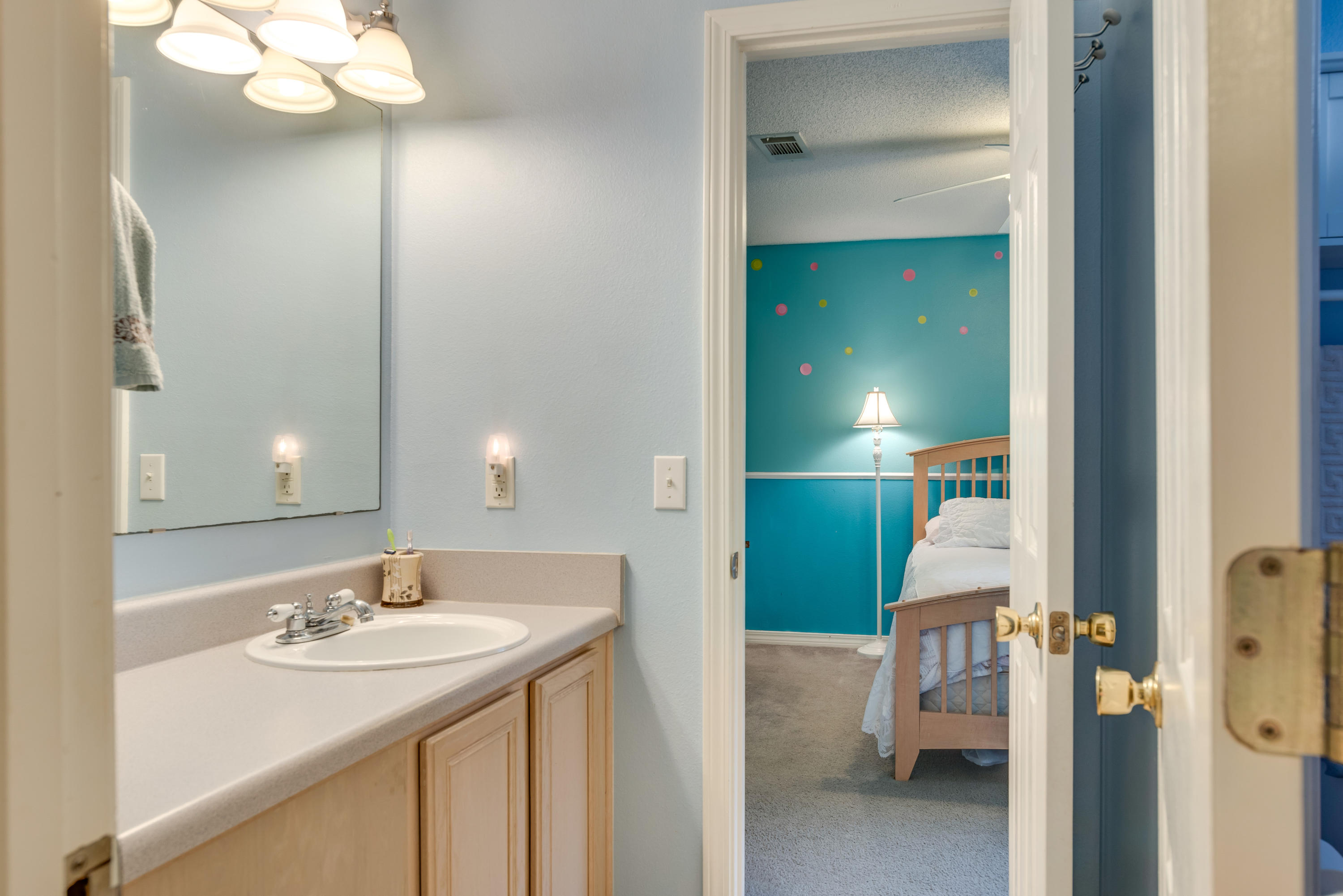 MARION MANOR - Residential