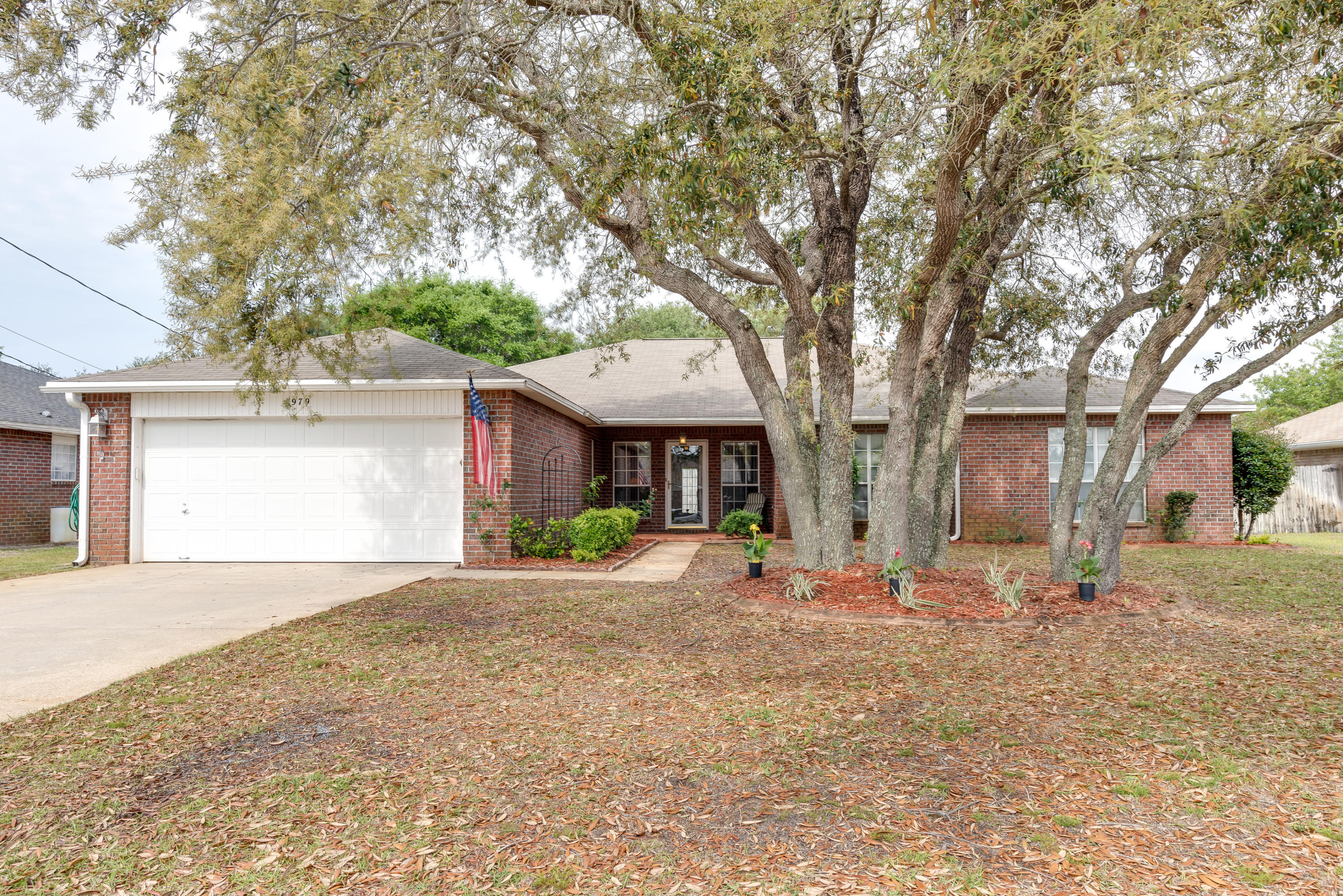 MARION MANOR - Residential