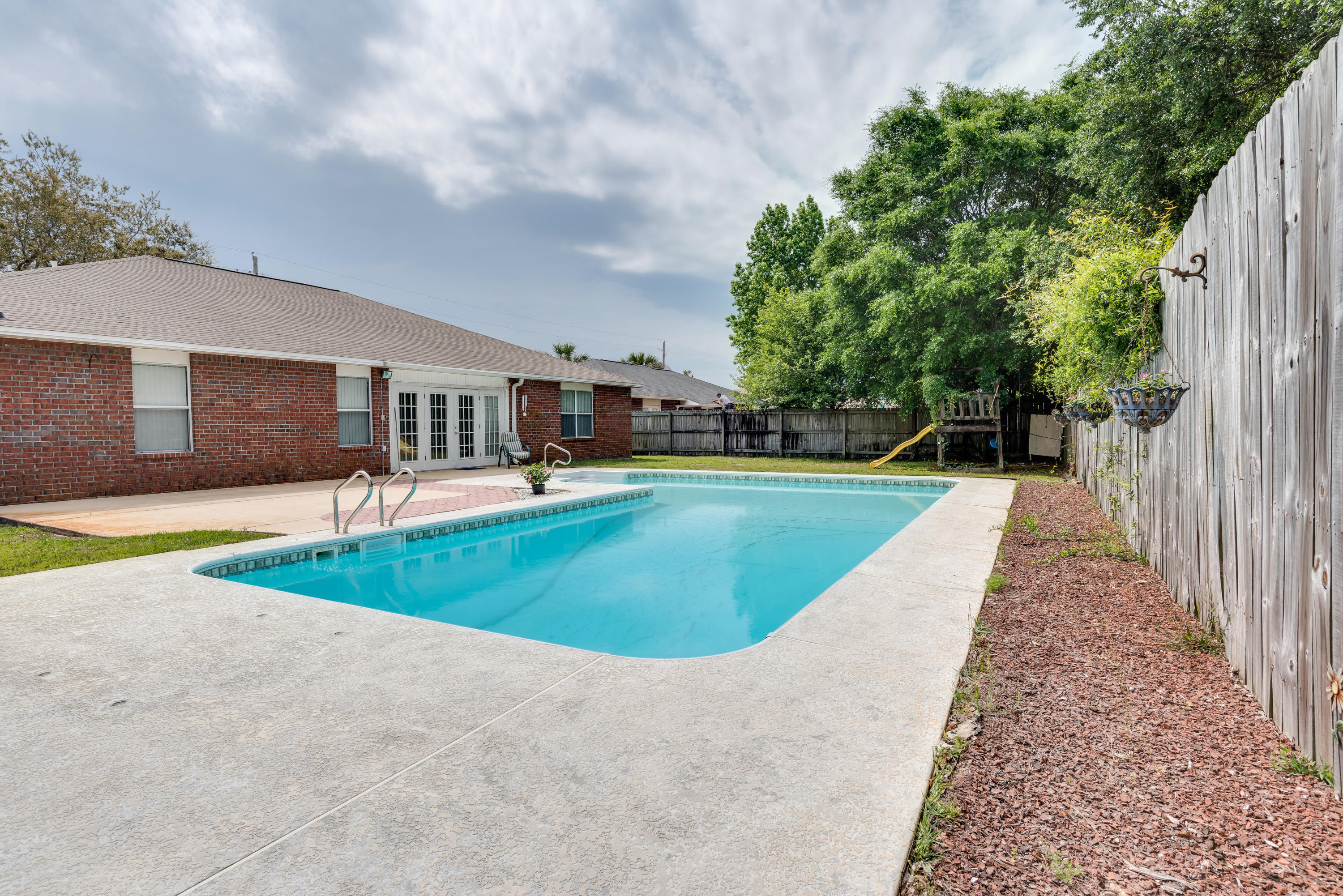 MARION MANOR - Residential