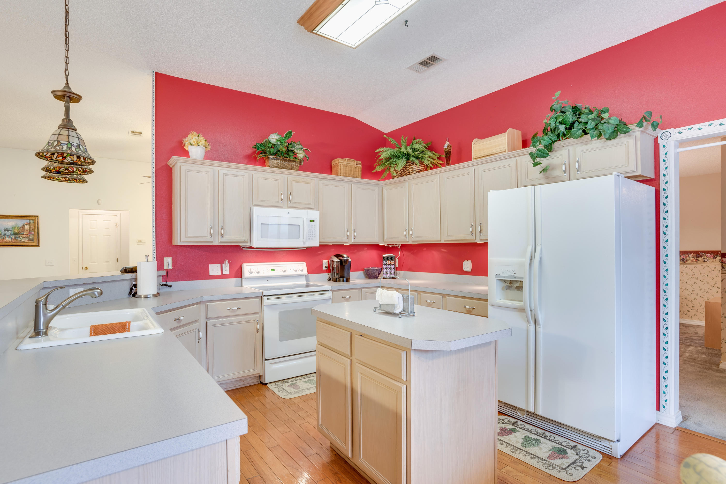 MARION MANOR - Residential