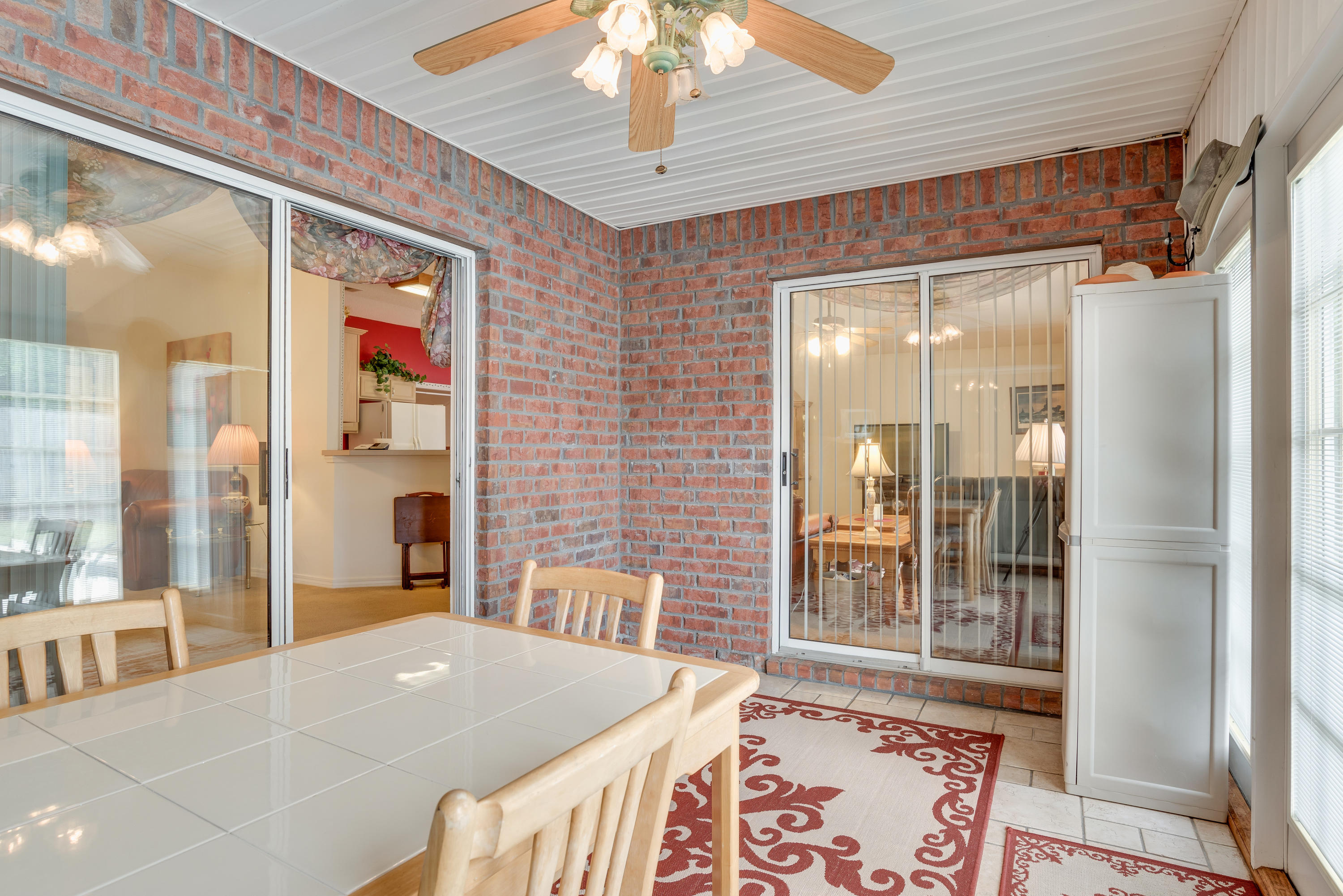 MARION MANOR - Residential