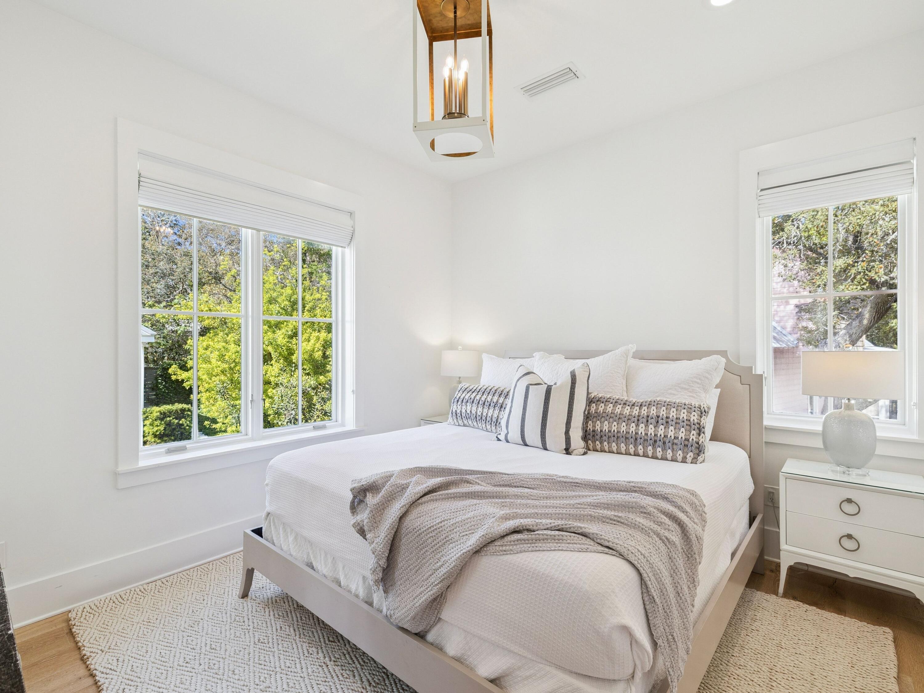 SEAGROVE 5TH ADDN - Residential