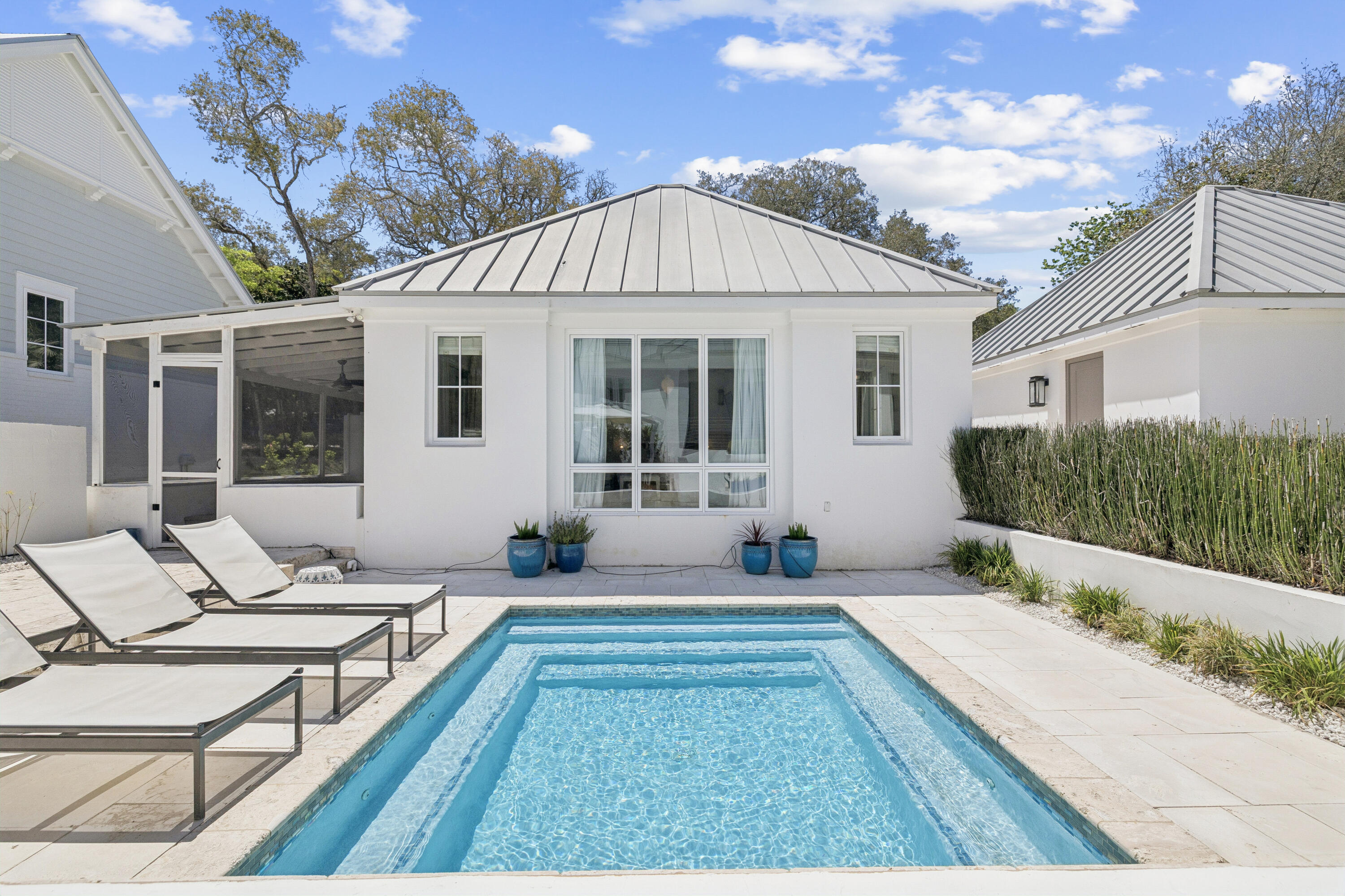 SEAGROVE 5TH ADDN - Residential