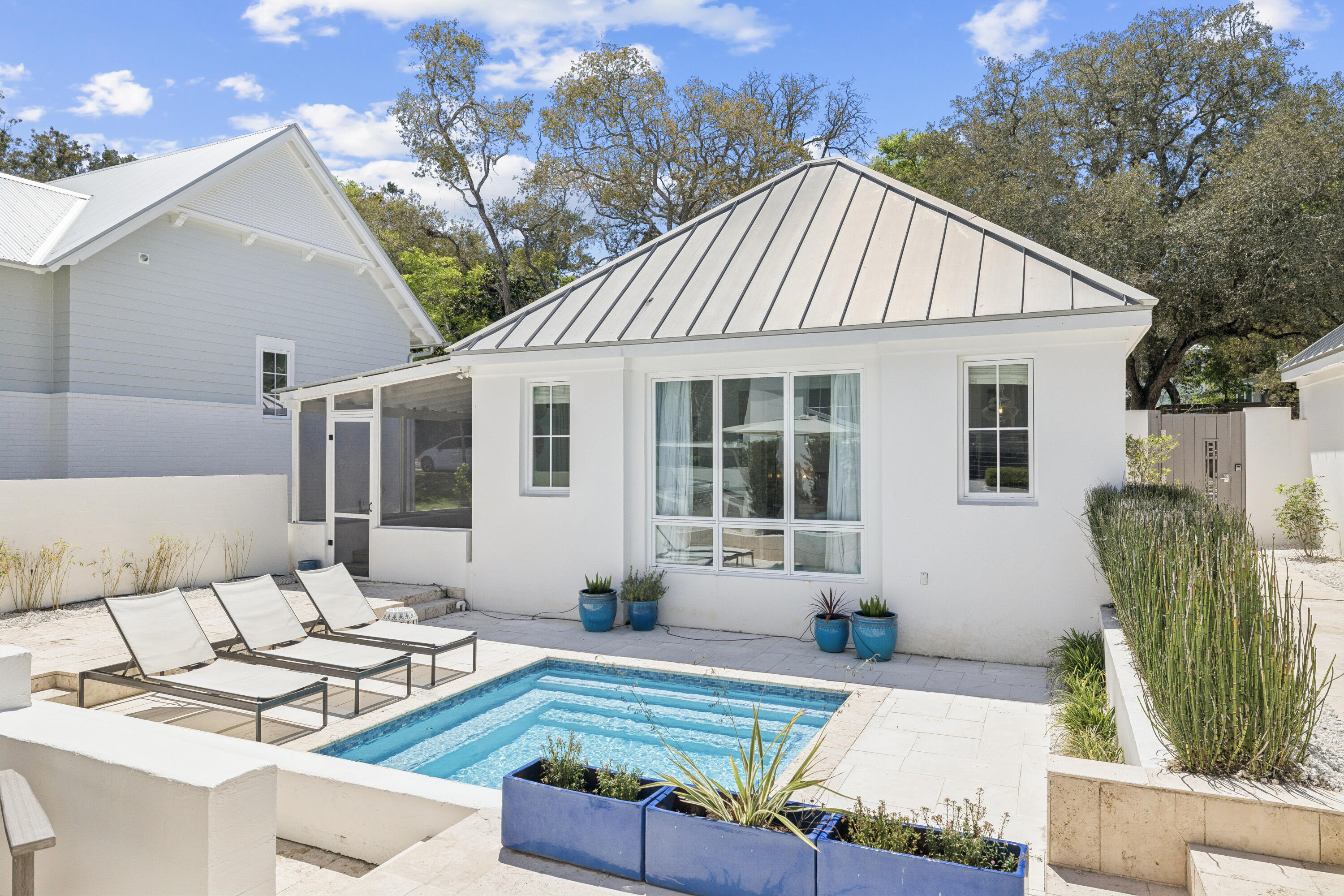 SEAGROVE 5TH ADDN - Residential