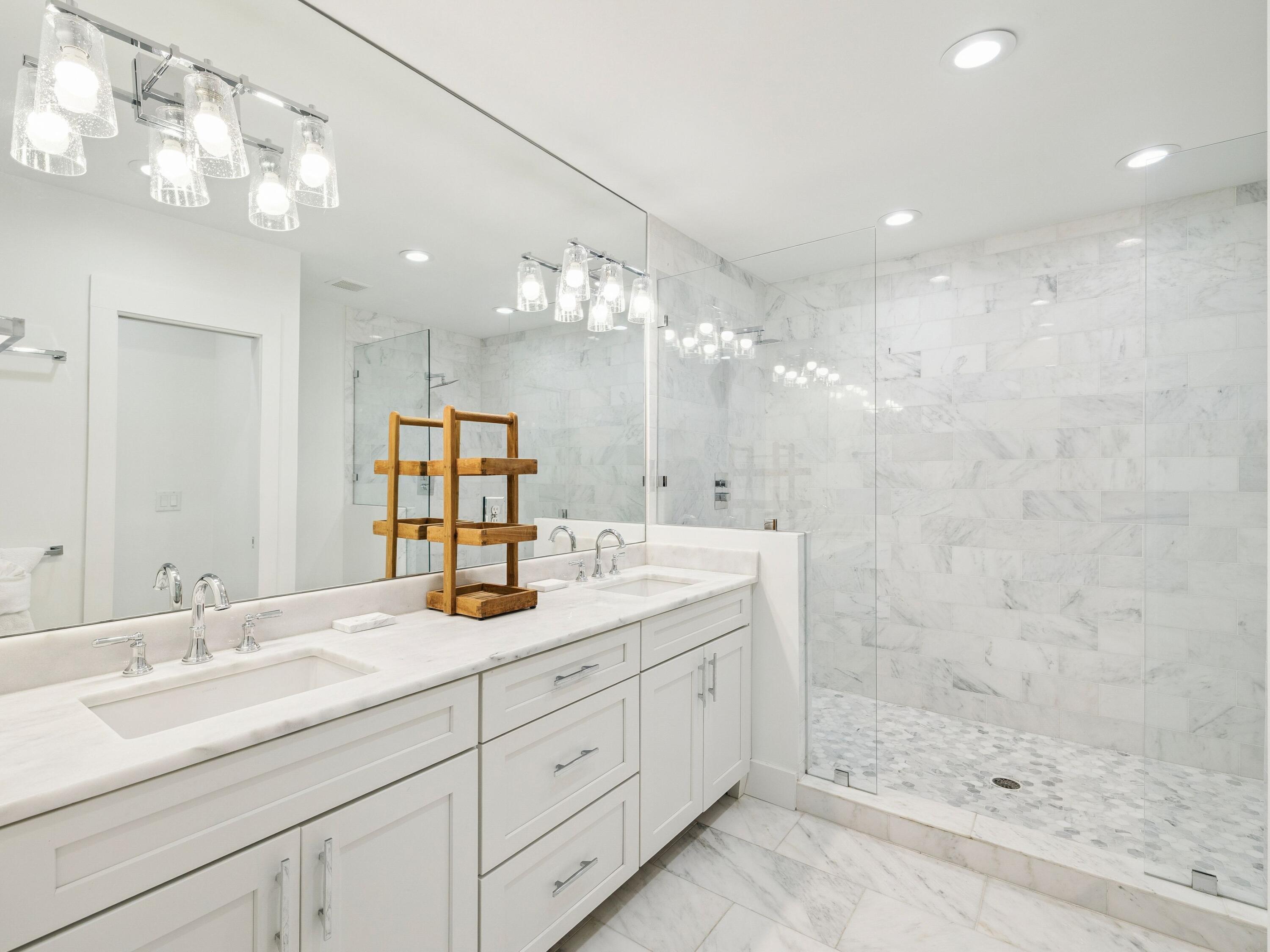 SEAGROVE 5TH ADDN - Residential