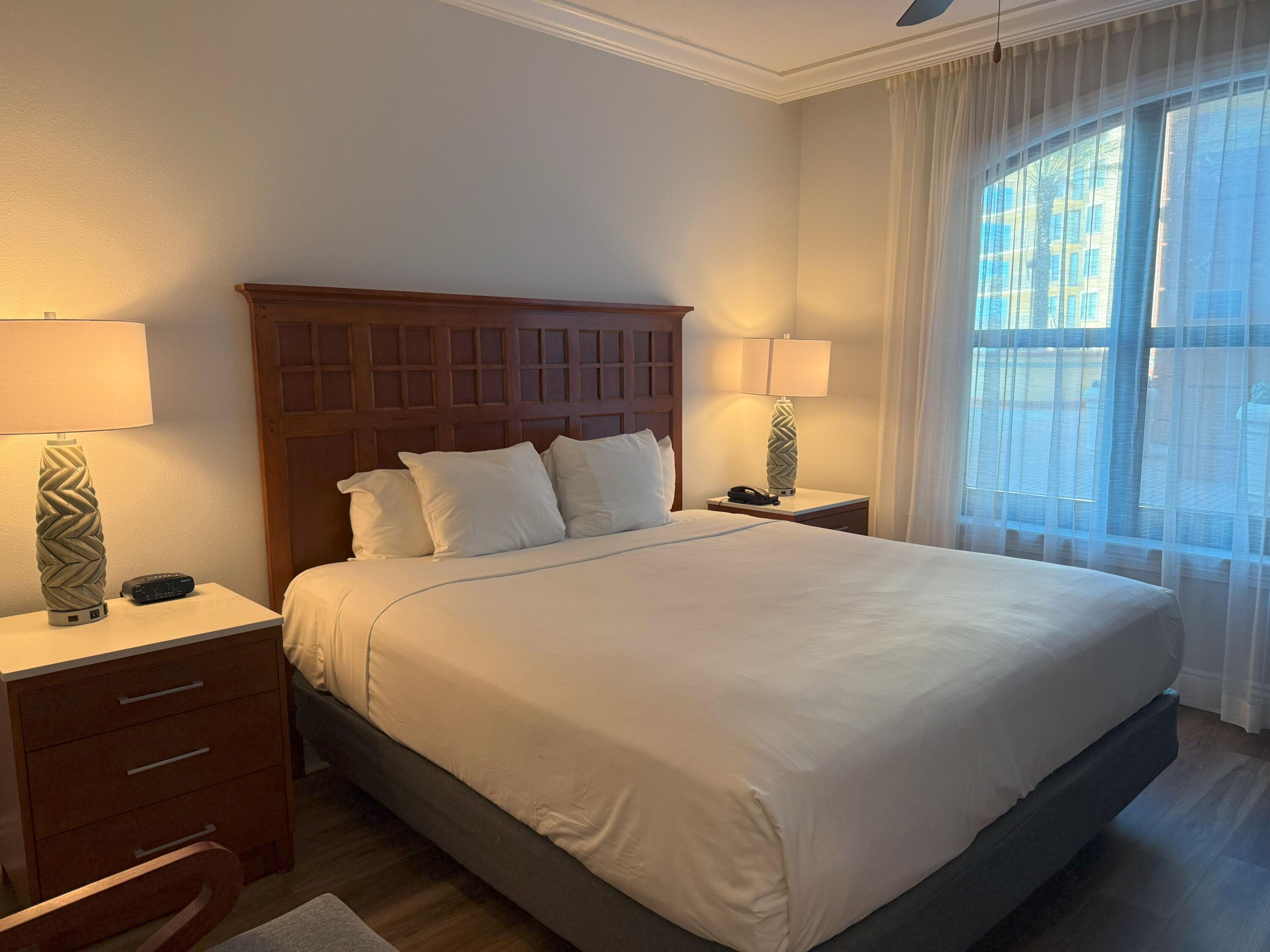 EMERALD GRANDE - Residential