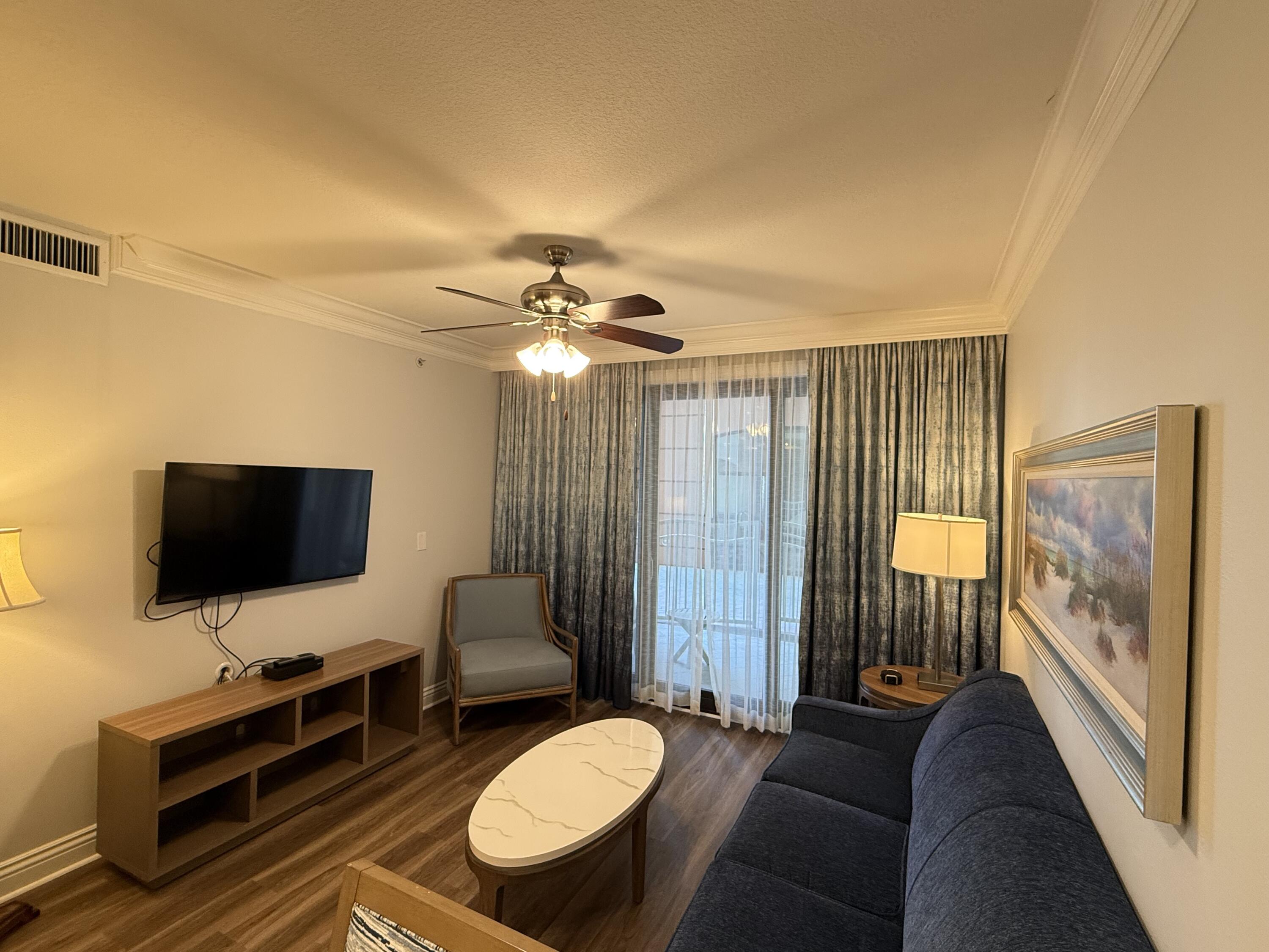 EMERALD GRANDE - Residential