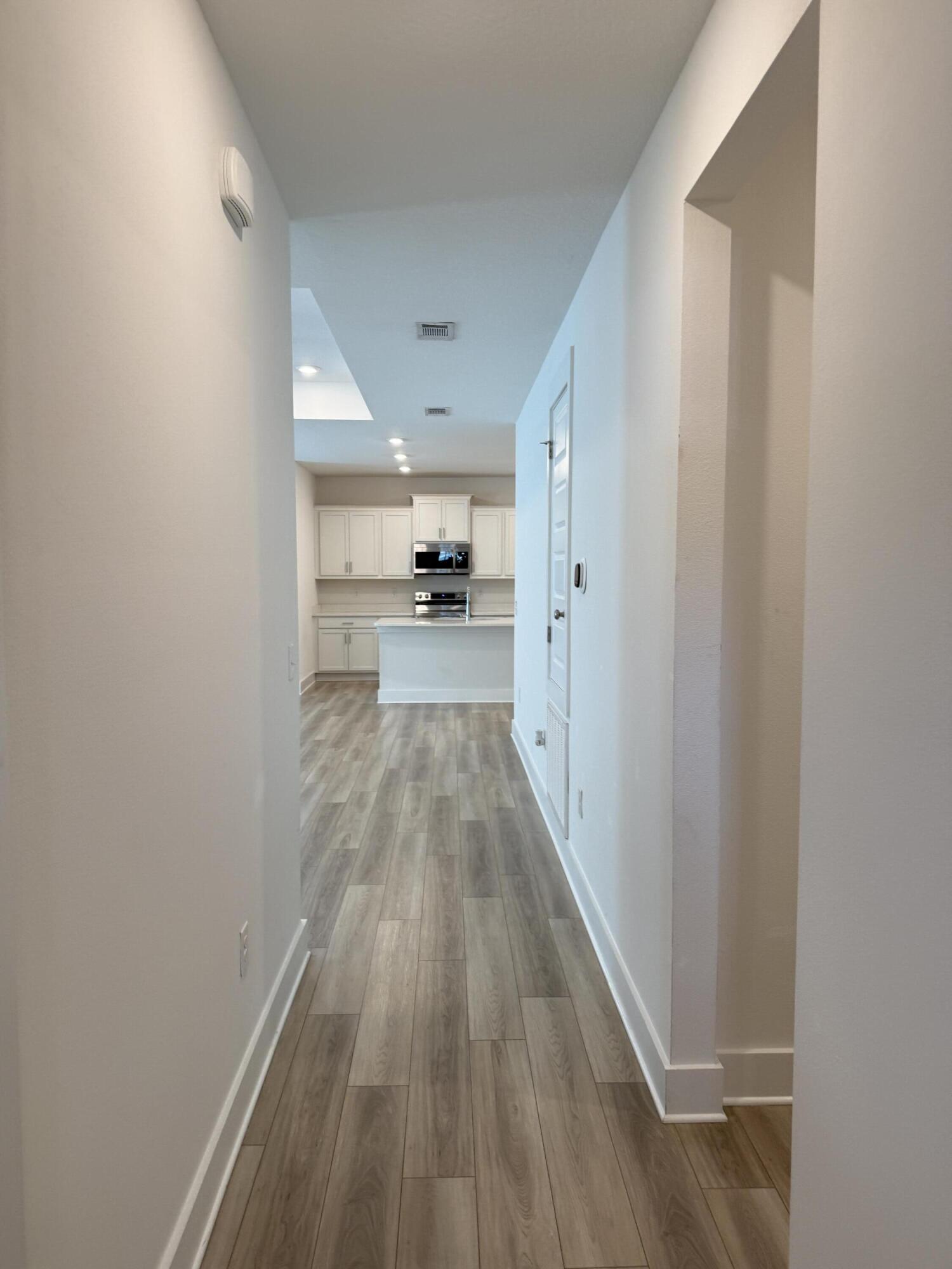 MAGNOLIA CREEK PHASE 1 - Residential Lease