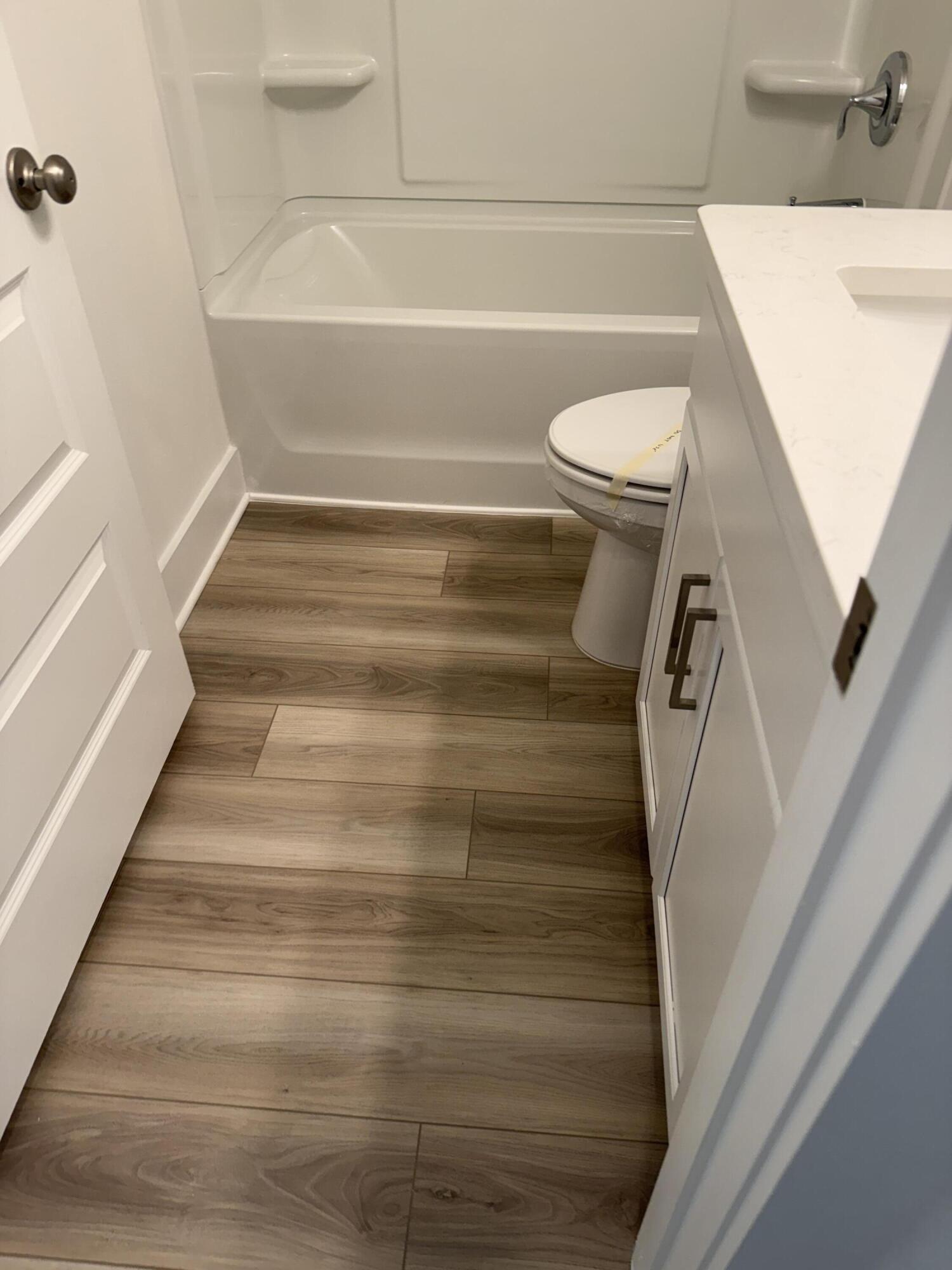 MAGNOLIA CREEK PHASE 1 - Residential Lease