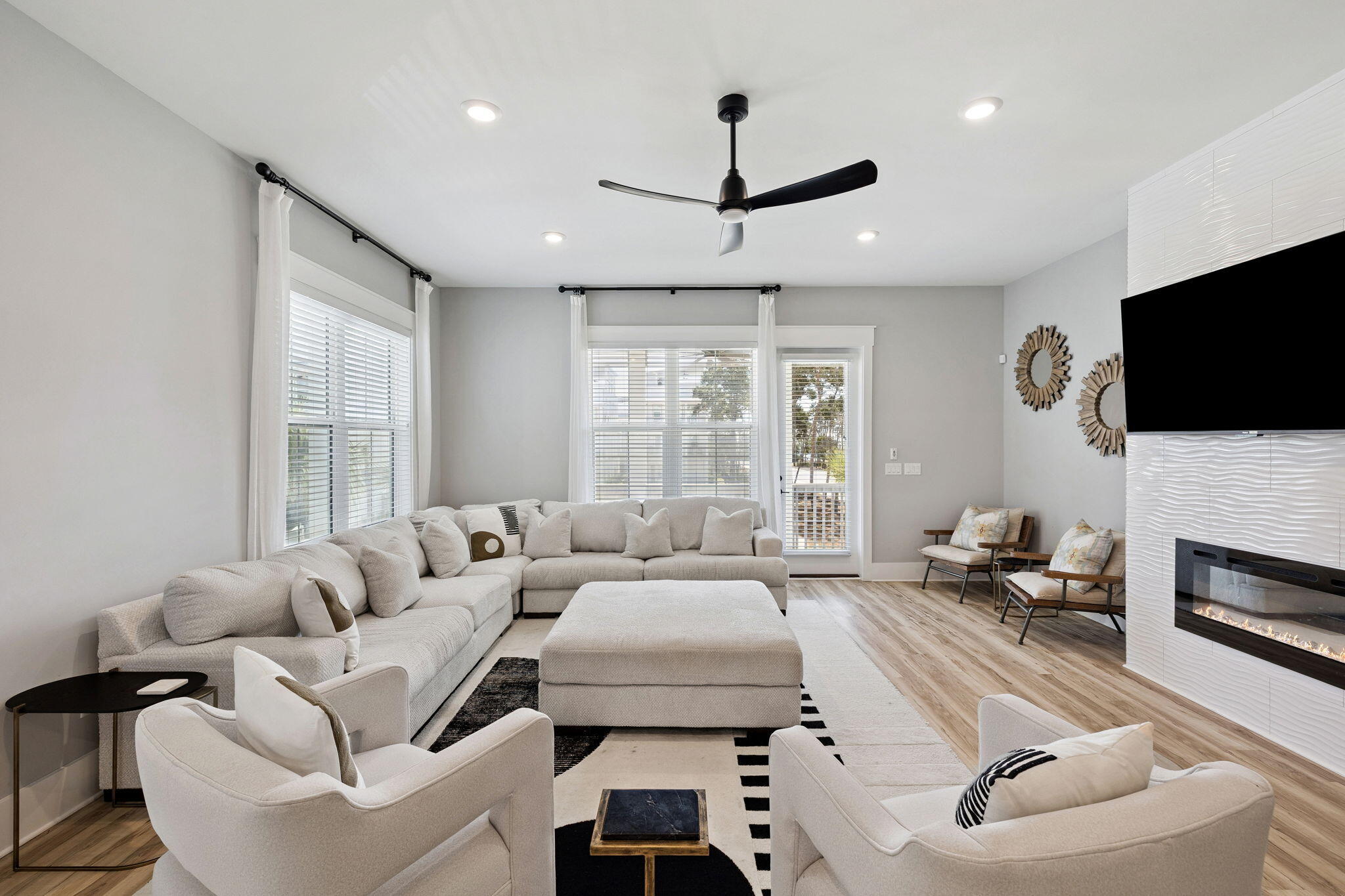 Twin Palms - Residential