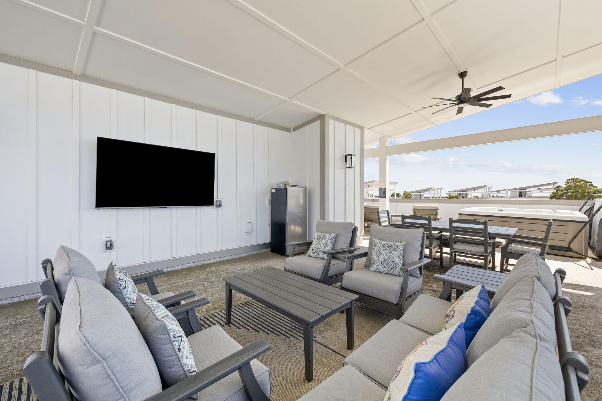 Twin Palms - Residential