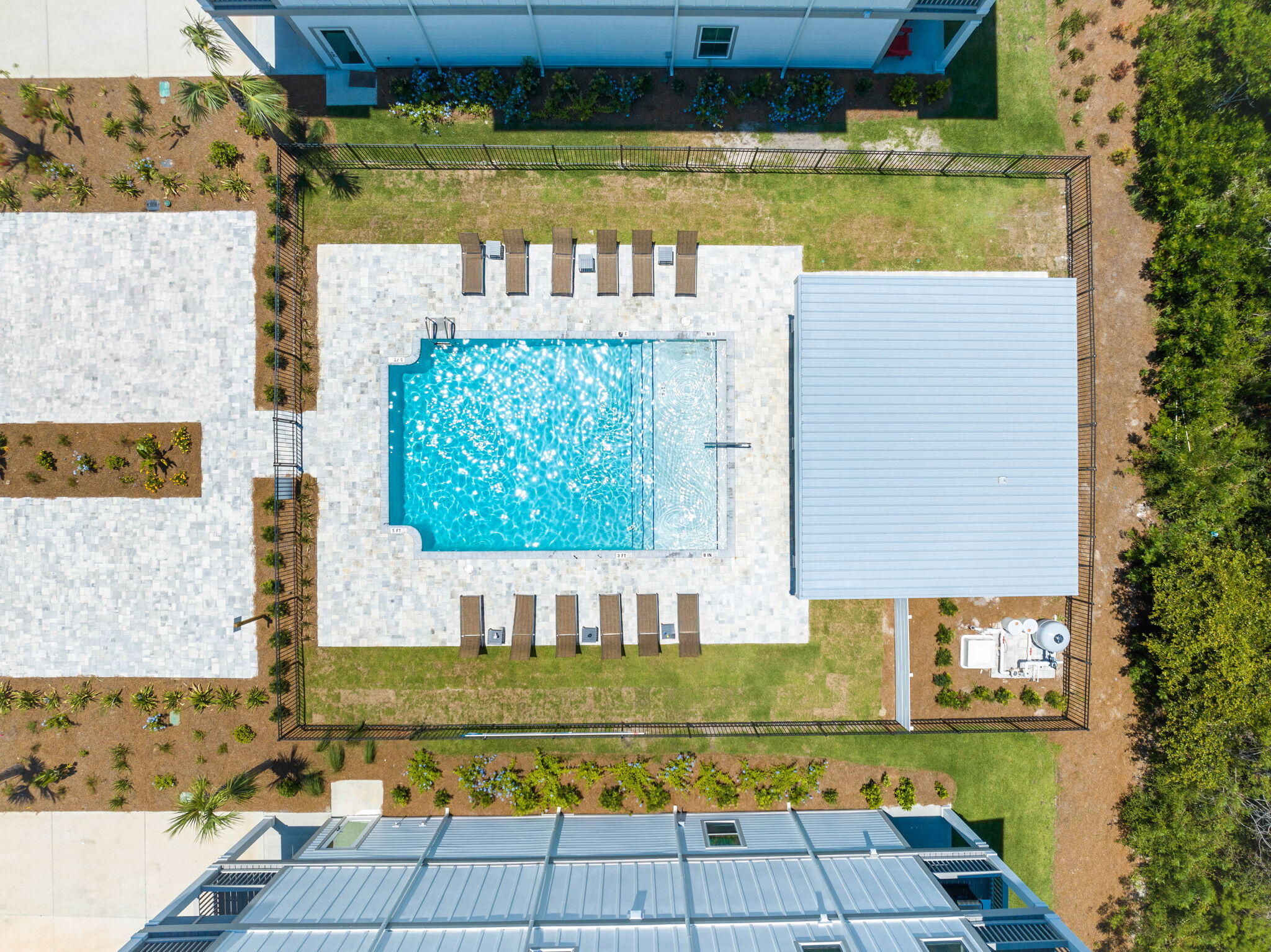 Twin Palms - Residential