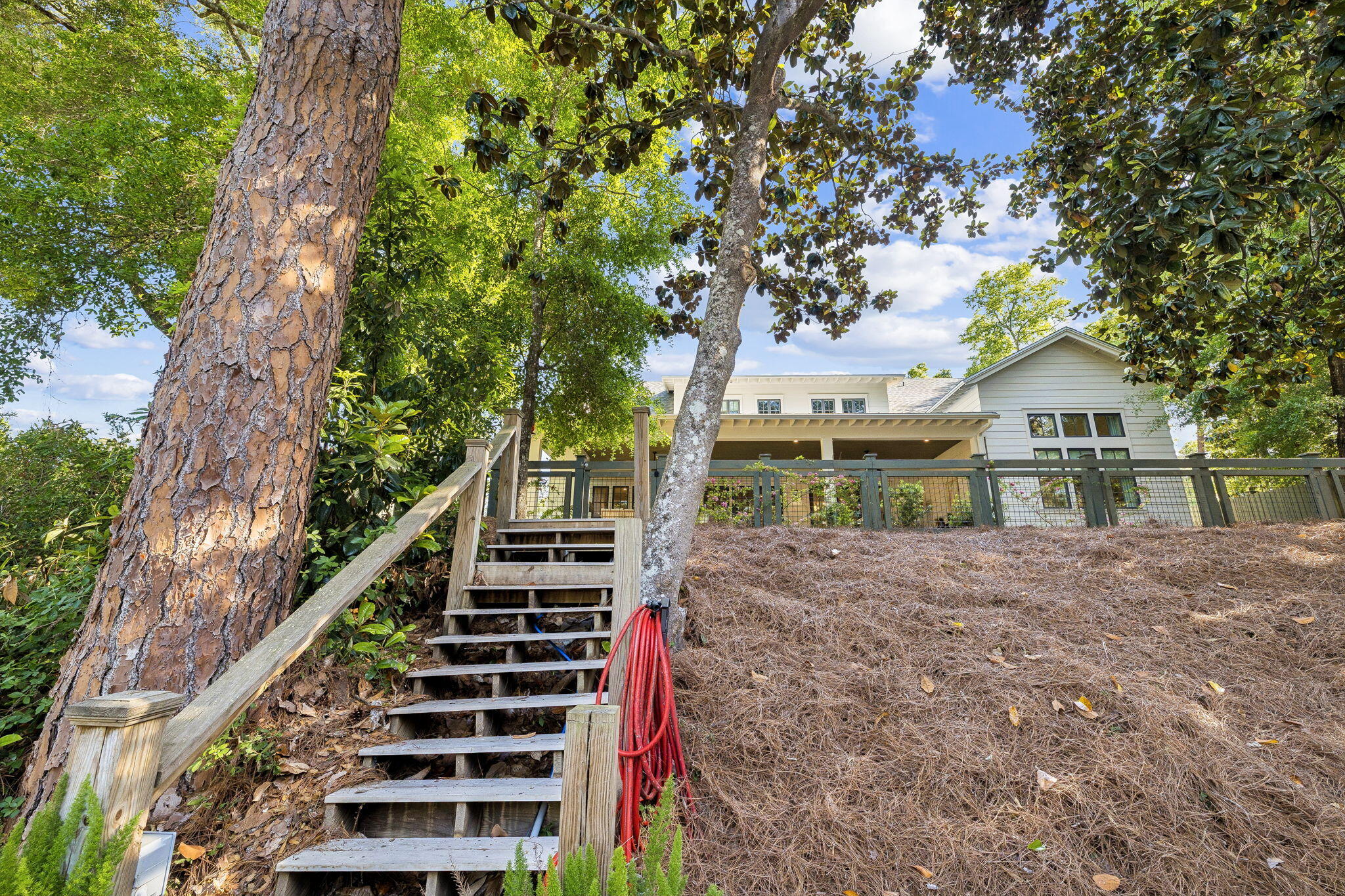 DAUGHETTES AMENDED - Residential