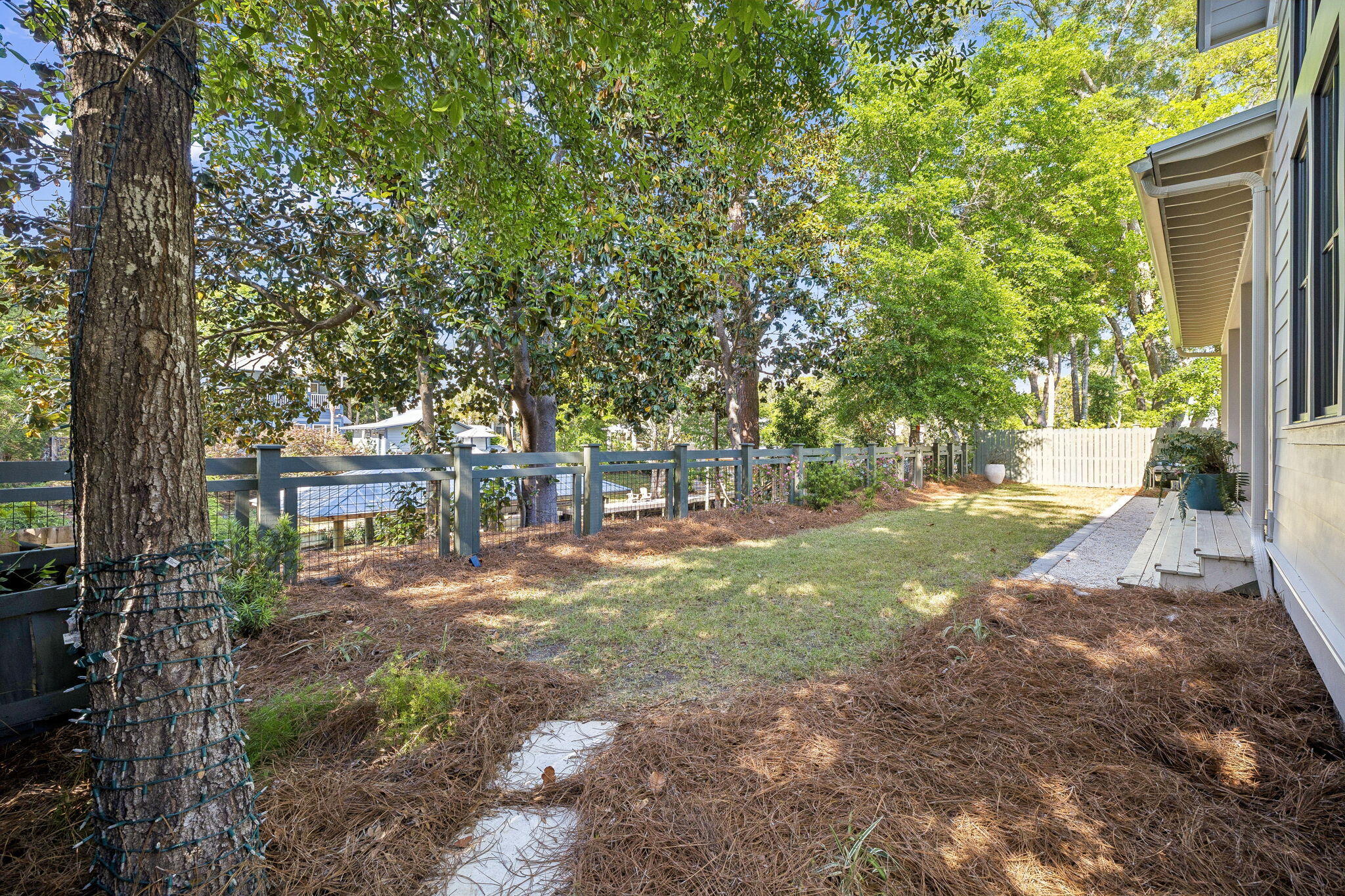DAUGHETTES AMENDED - Residential
